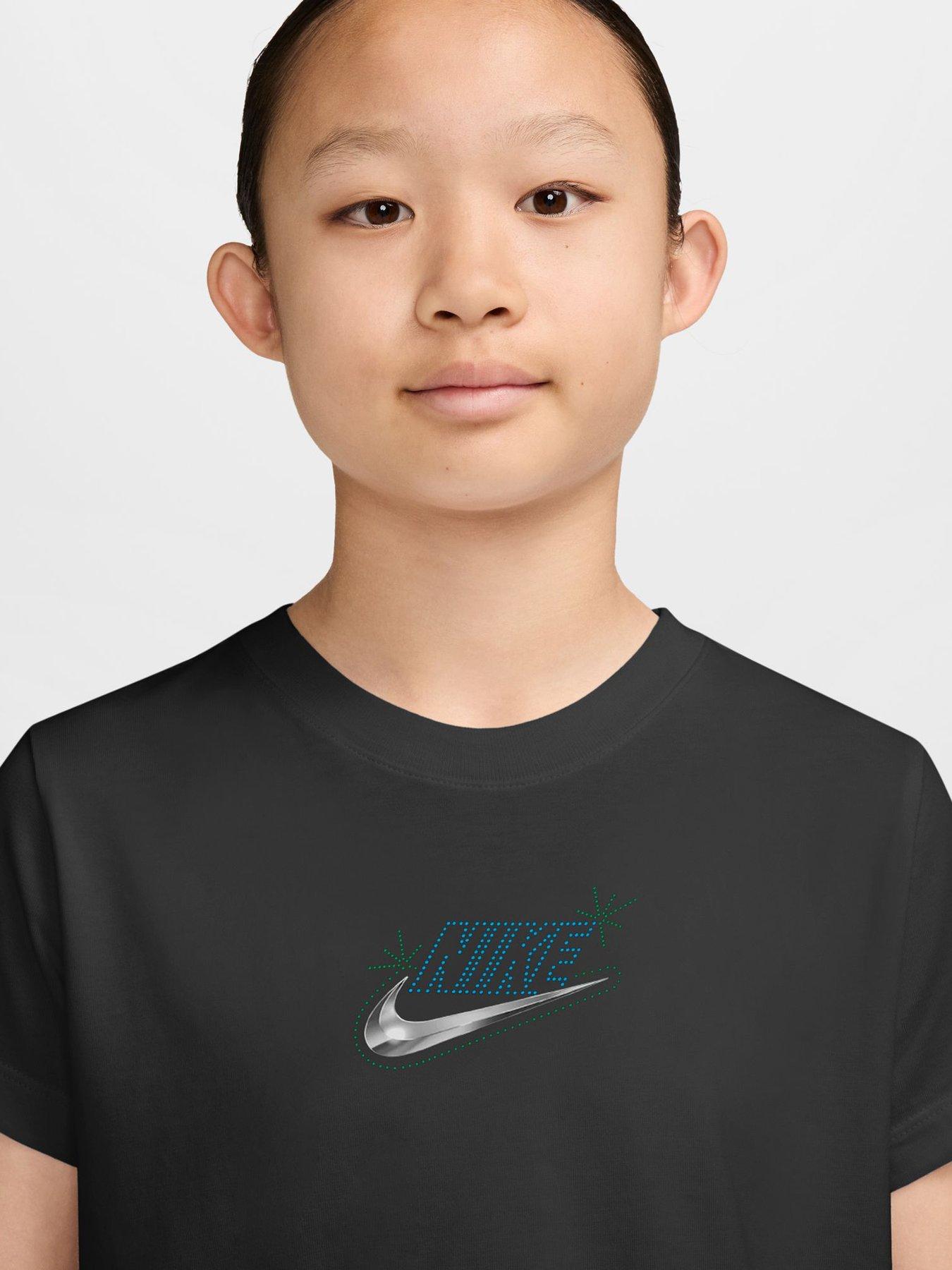 Image 3 of 3 of Nike Girls Big Kids Club Cropped Logo T-Shirt - Black