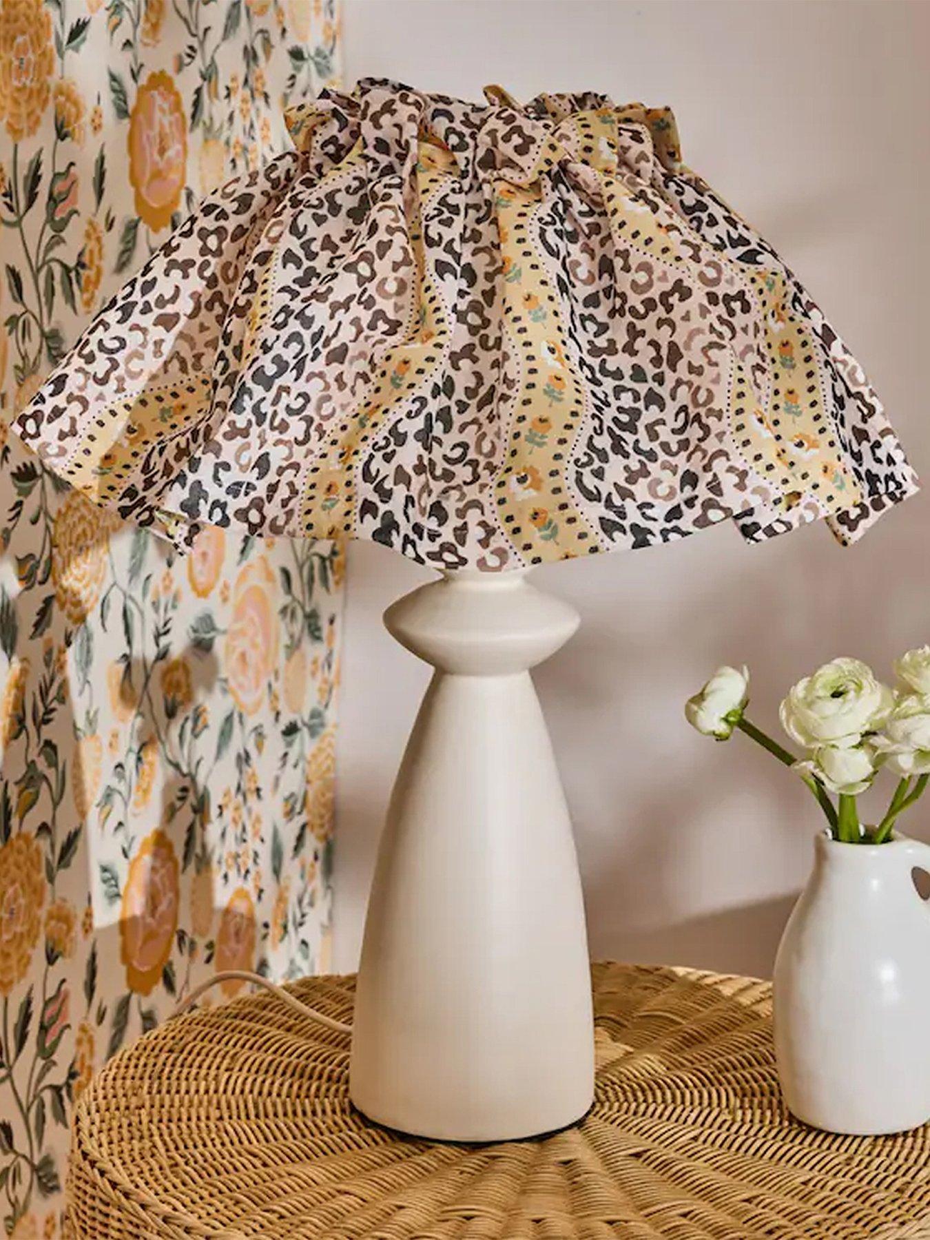 cath-kidston-cath-kidston-muse-table-lamp-whiteback