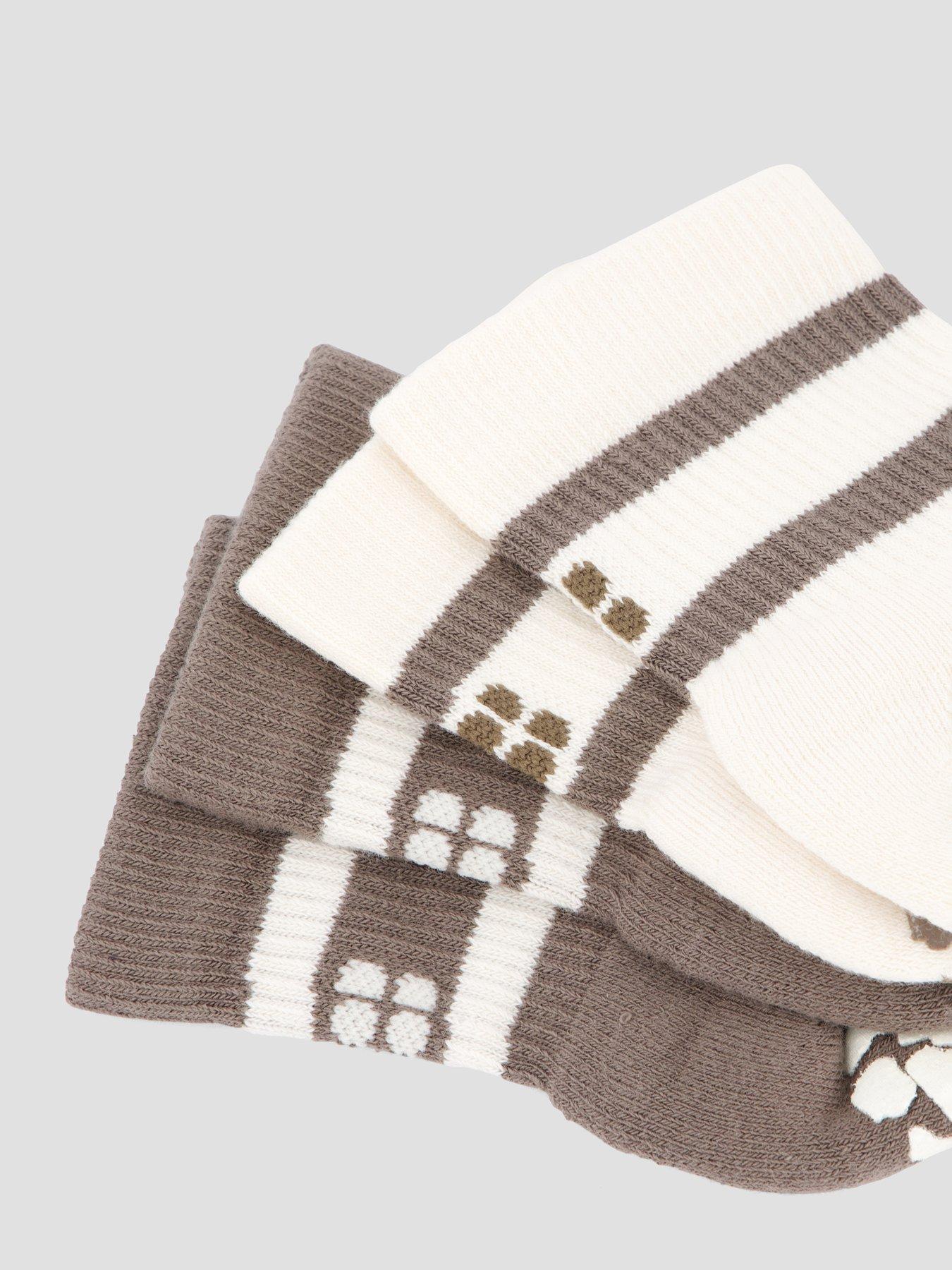 Image 4 of 6 of Sweaty Betty Womens Training Animal Print Mini Pilates Crew Gripper 2 Pack - Khaki