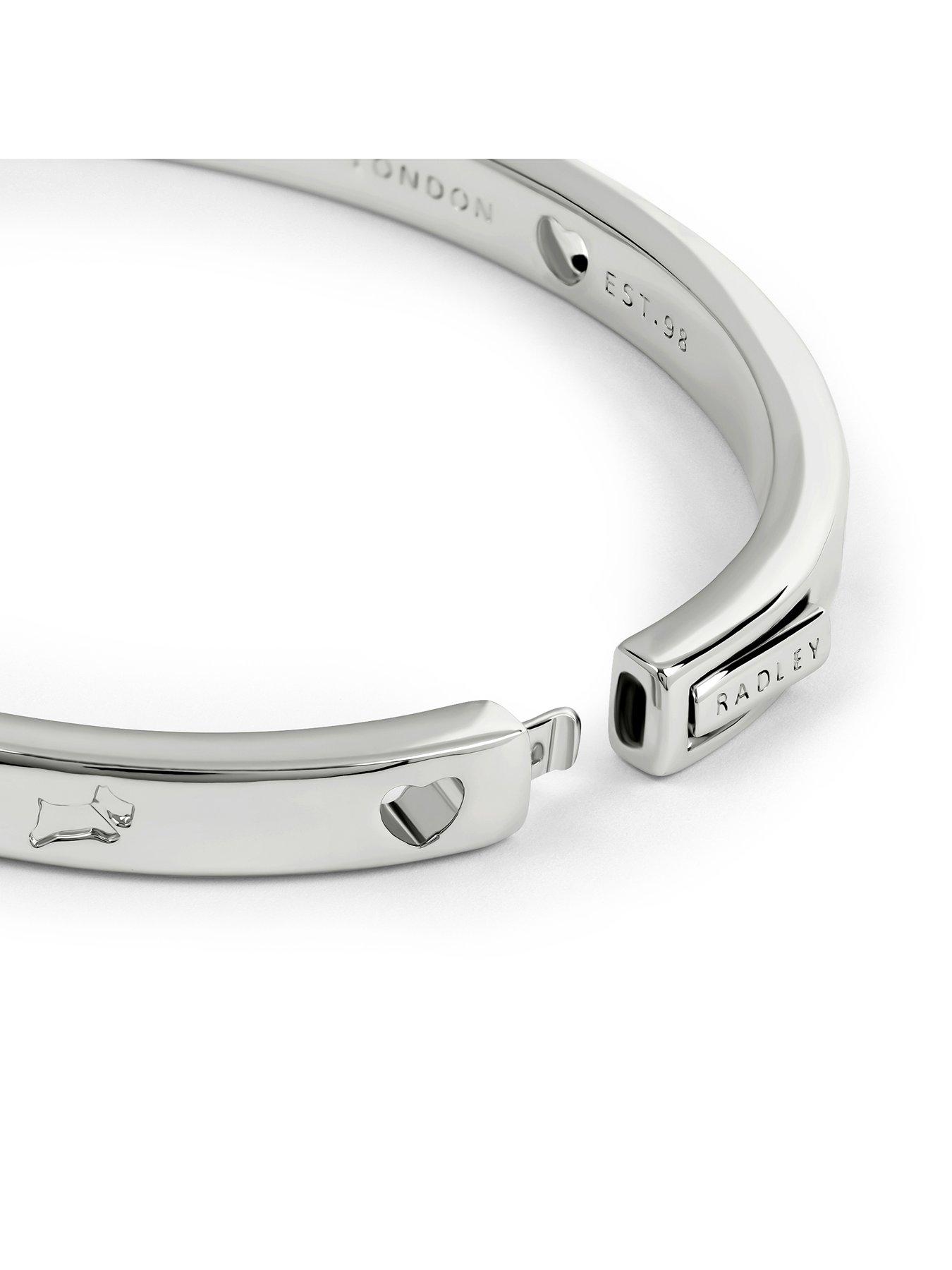radley-silver-cut-out-heart-amp-dog-bangleoutfit