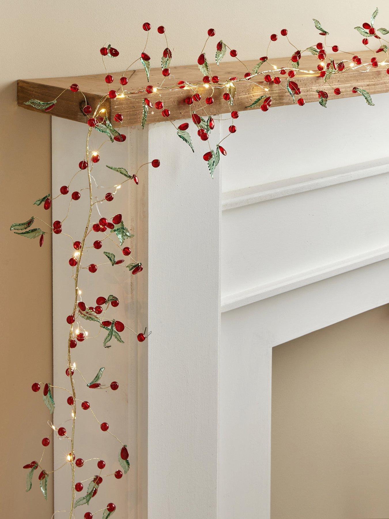 The Very Collection 6ft Prelit Beaded Holly  &  Berry Garland