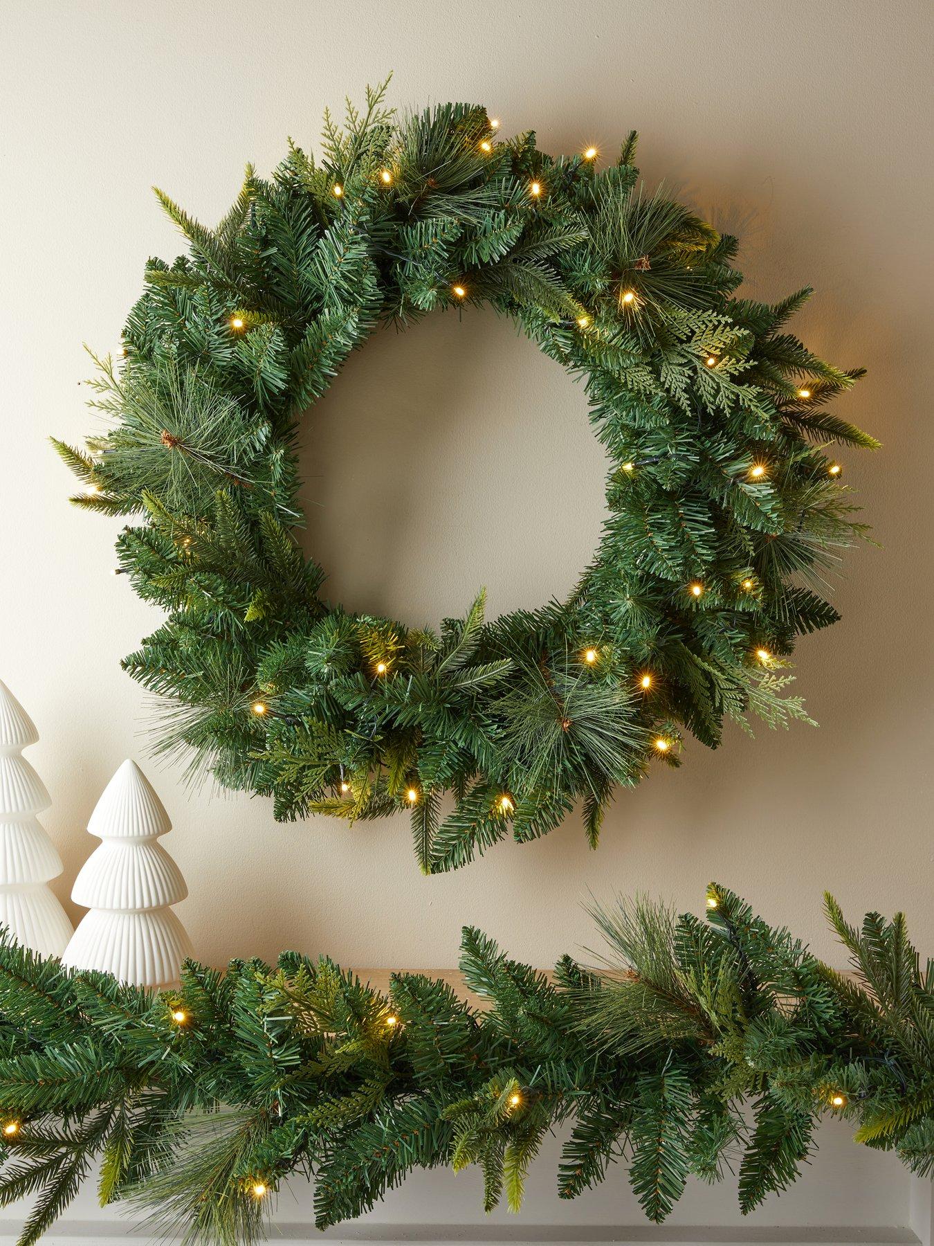 The Very Collection 76cm Prelit Mixed Leaf Wreath