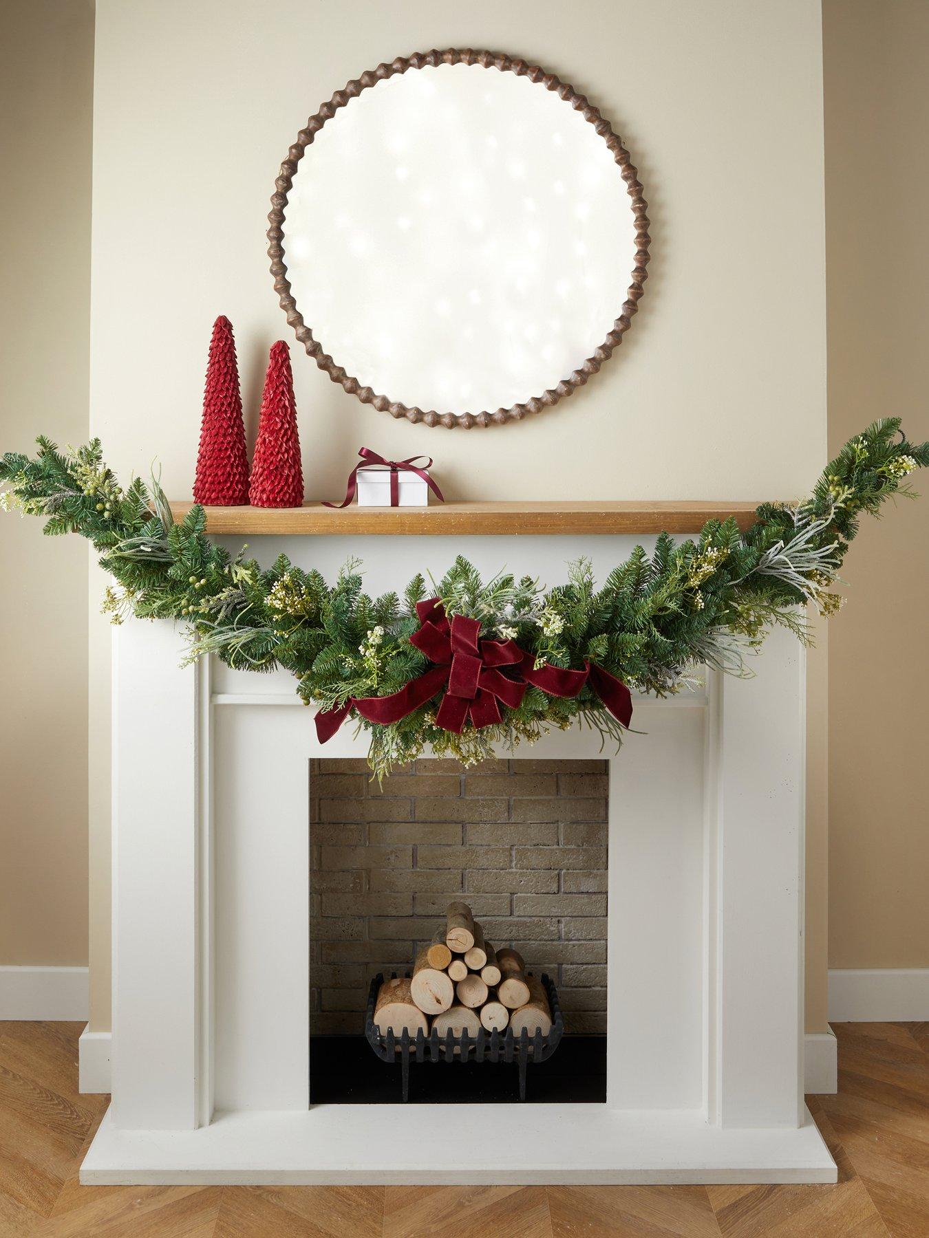 The Very Collection 180cm Green Berries And Foliage Mantle Garland
