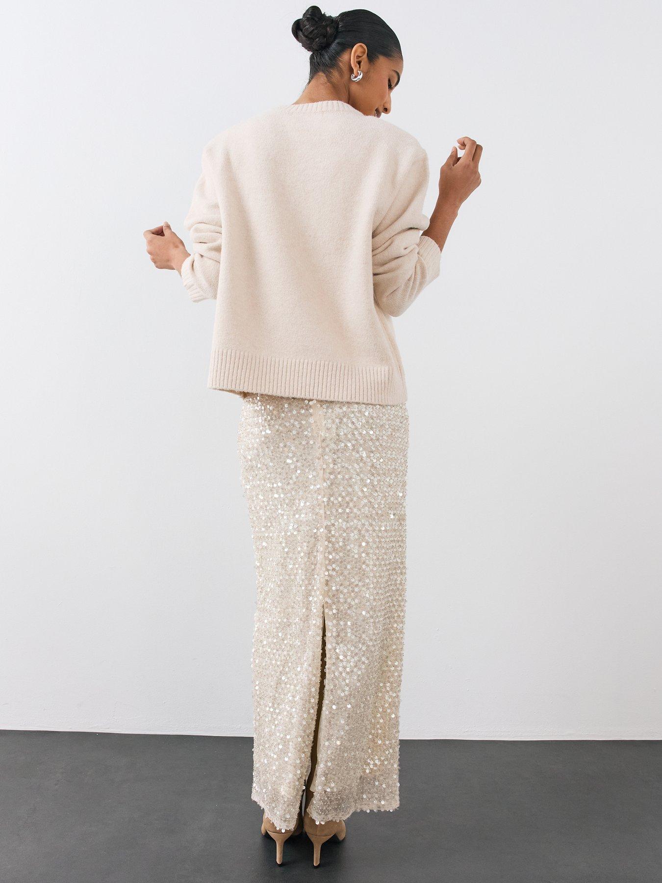 Image 4 of 4 of The Very Collection Cosy Yarn Detachable Shoulder Pad Jumper With Wool - Cream
