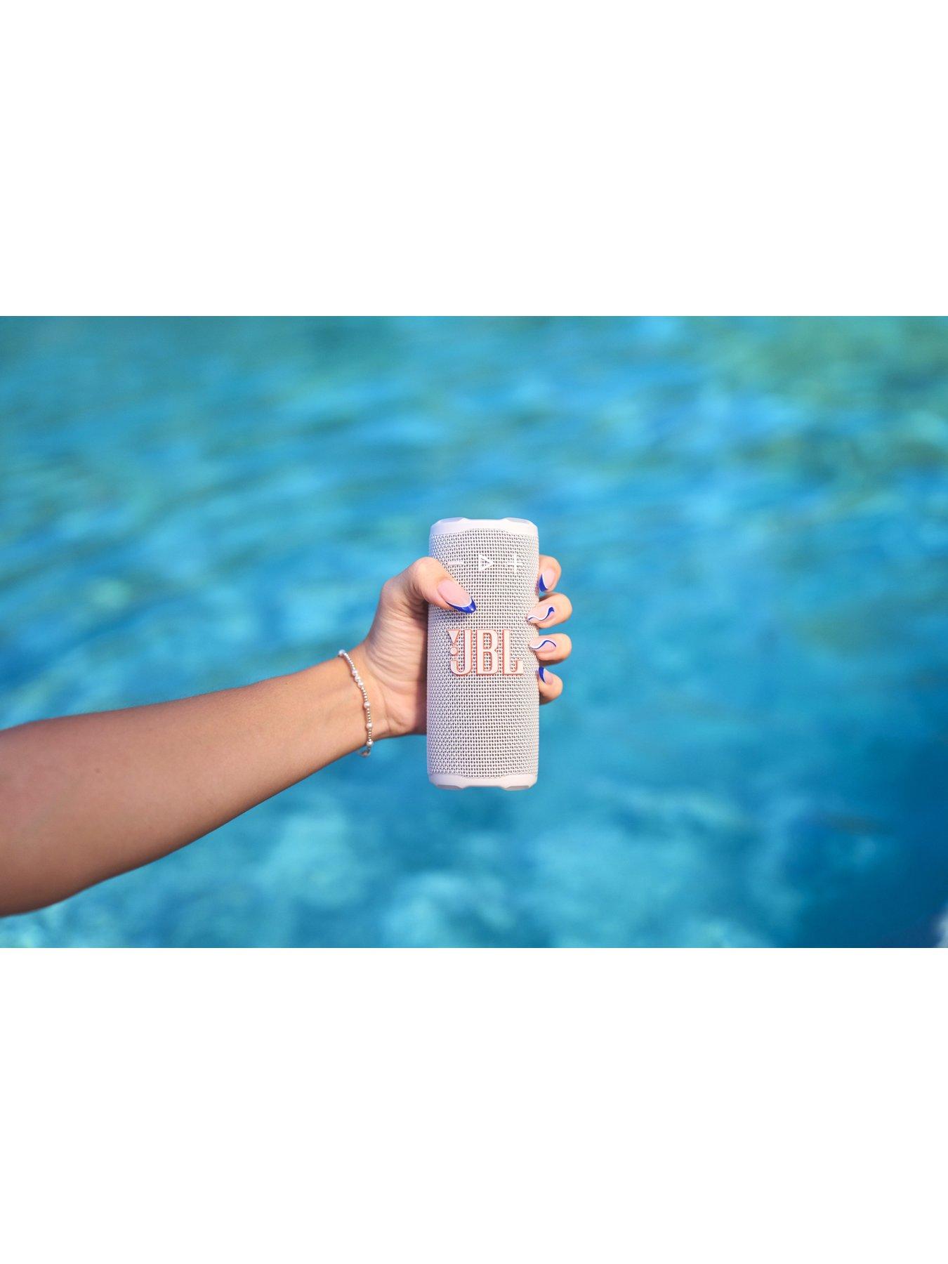 Image 7 of 8 of JBL GRIP SPEAKER WHITE