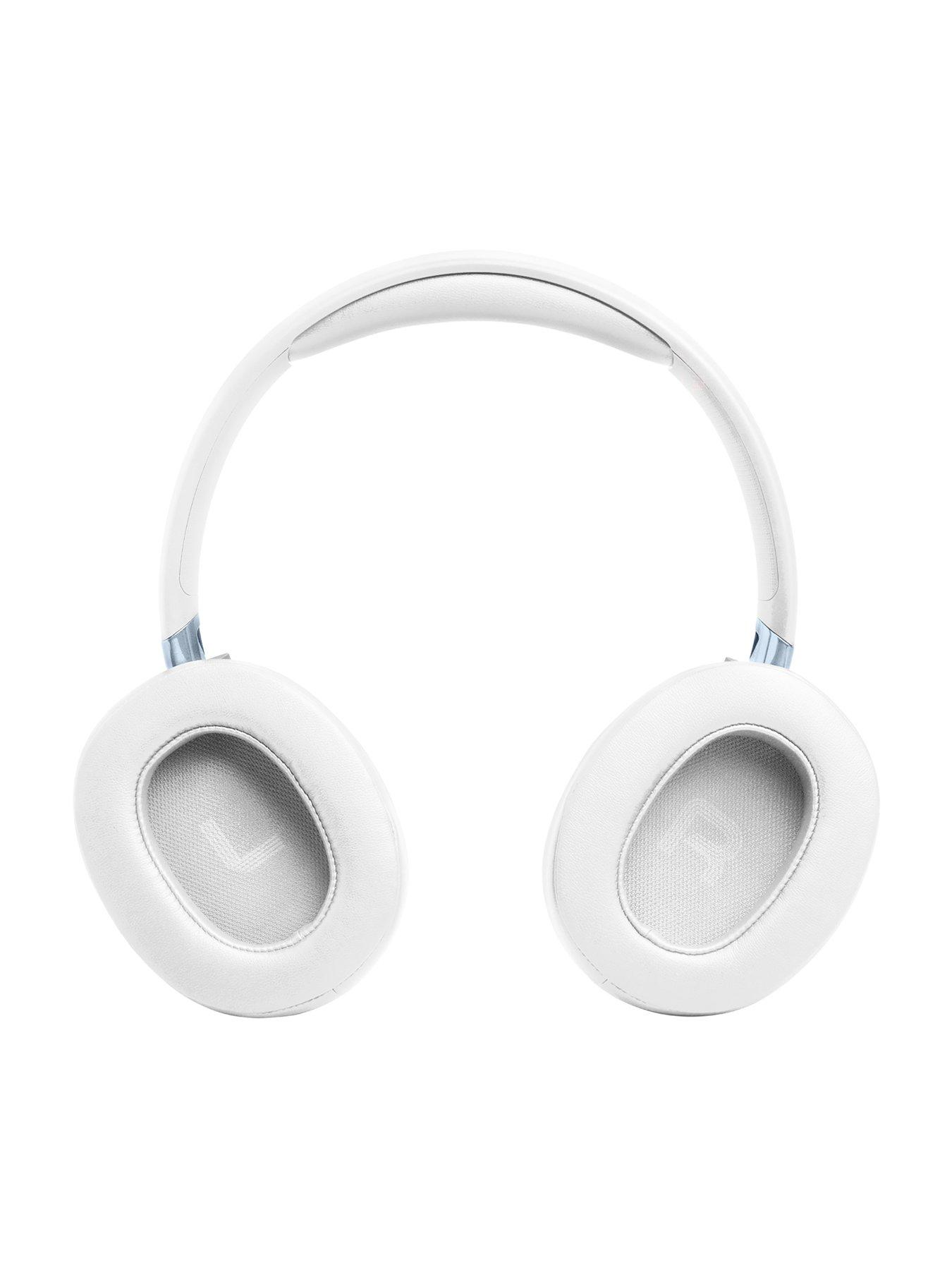 jbl-tune-780nc-over-ear-headphones-whiteoutfit