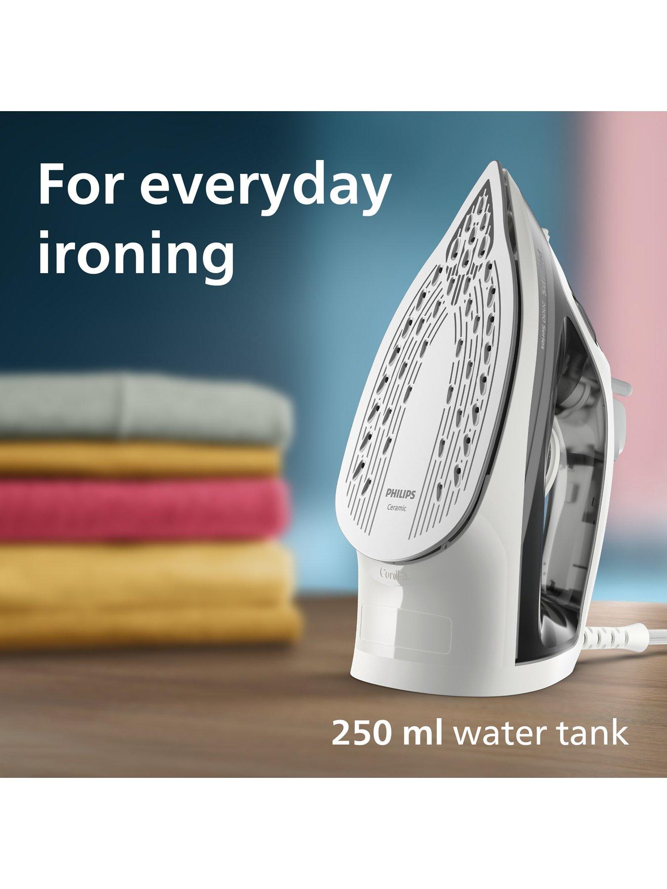 Image 6 of 7 of Philips Philips 2000 Series Steam Iron