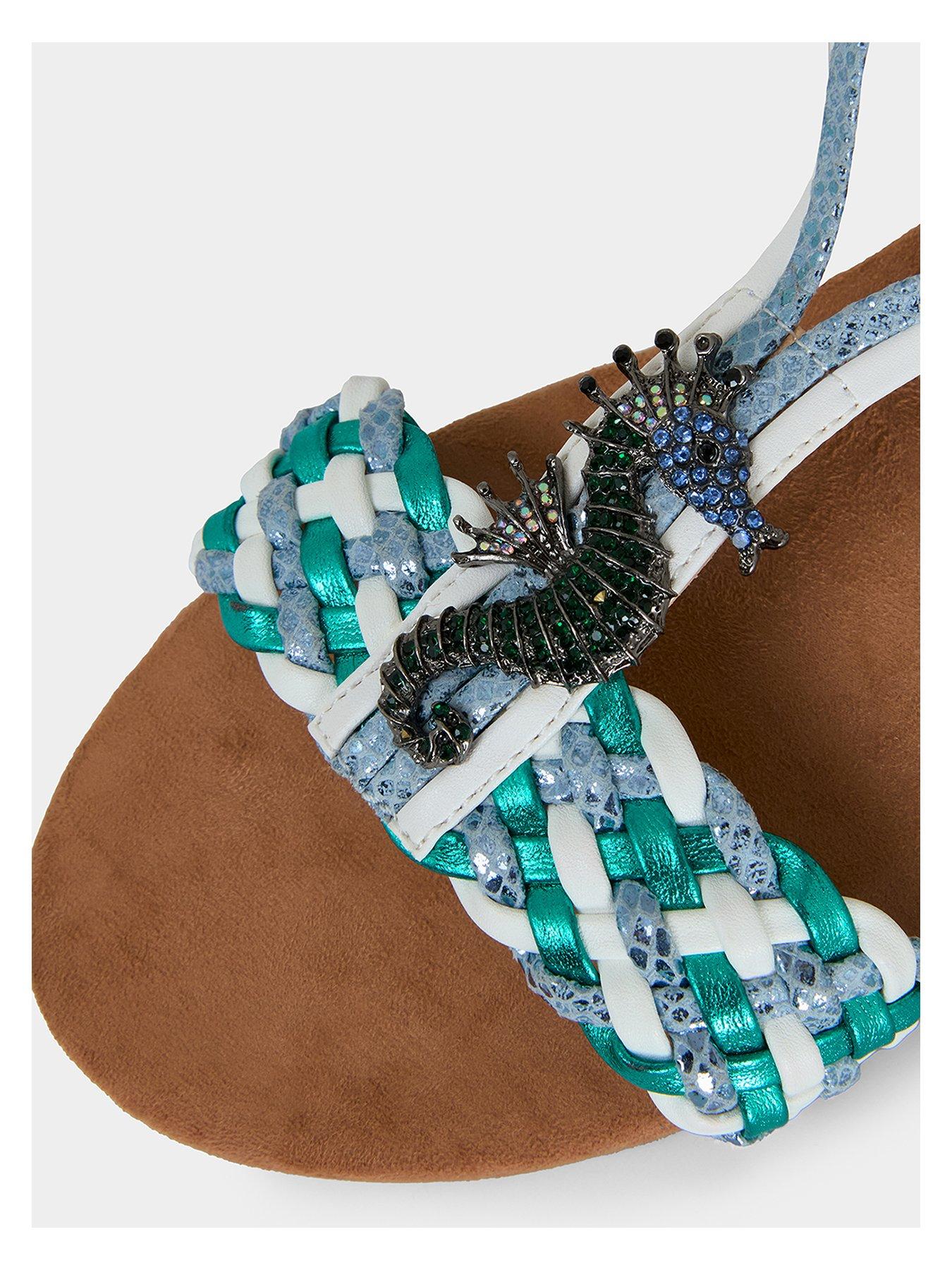 joe-browns-shimmering-sea-horse-sandalsoutfit