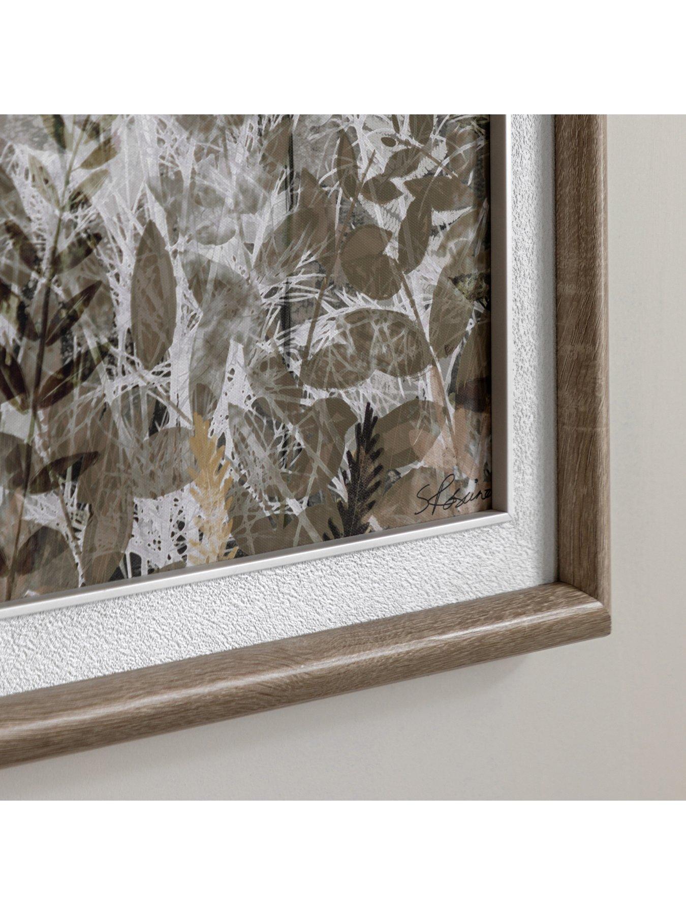 Image 3 of 4 of Gallery Simplicity Framed Canvas 690x40x890mm