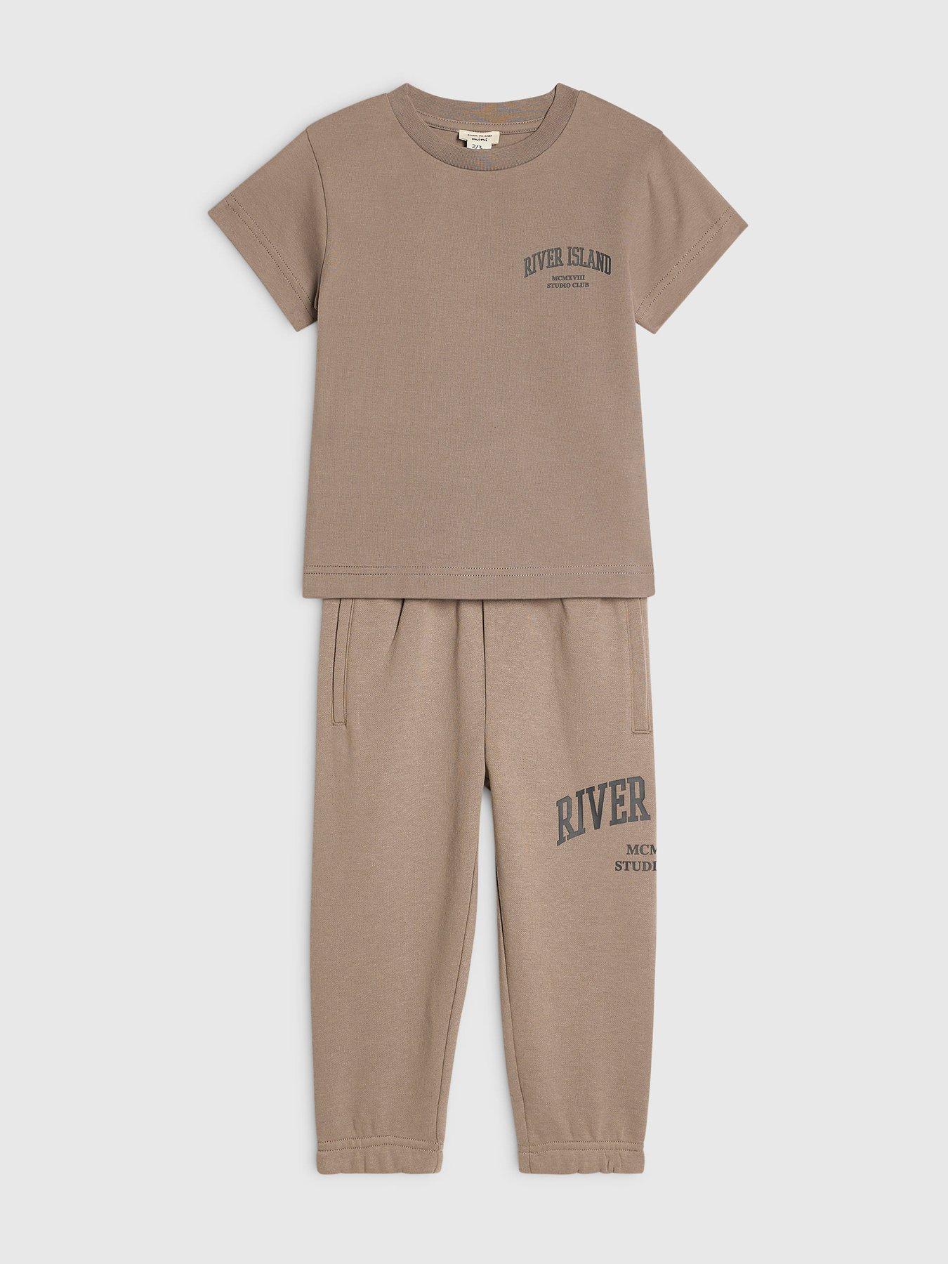 Image 3 of 5 of River Island Mini Mini Boys Brown Ri T-shirt And Joggers Set - Brown