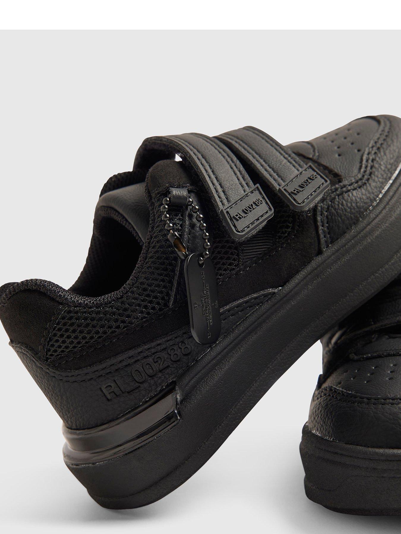 Image 5 of 5 of River Island Mini Boys Trainers - Black