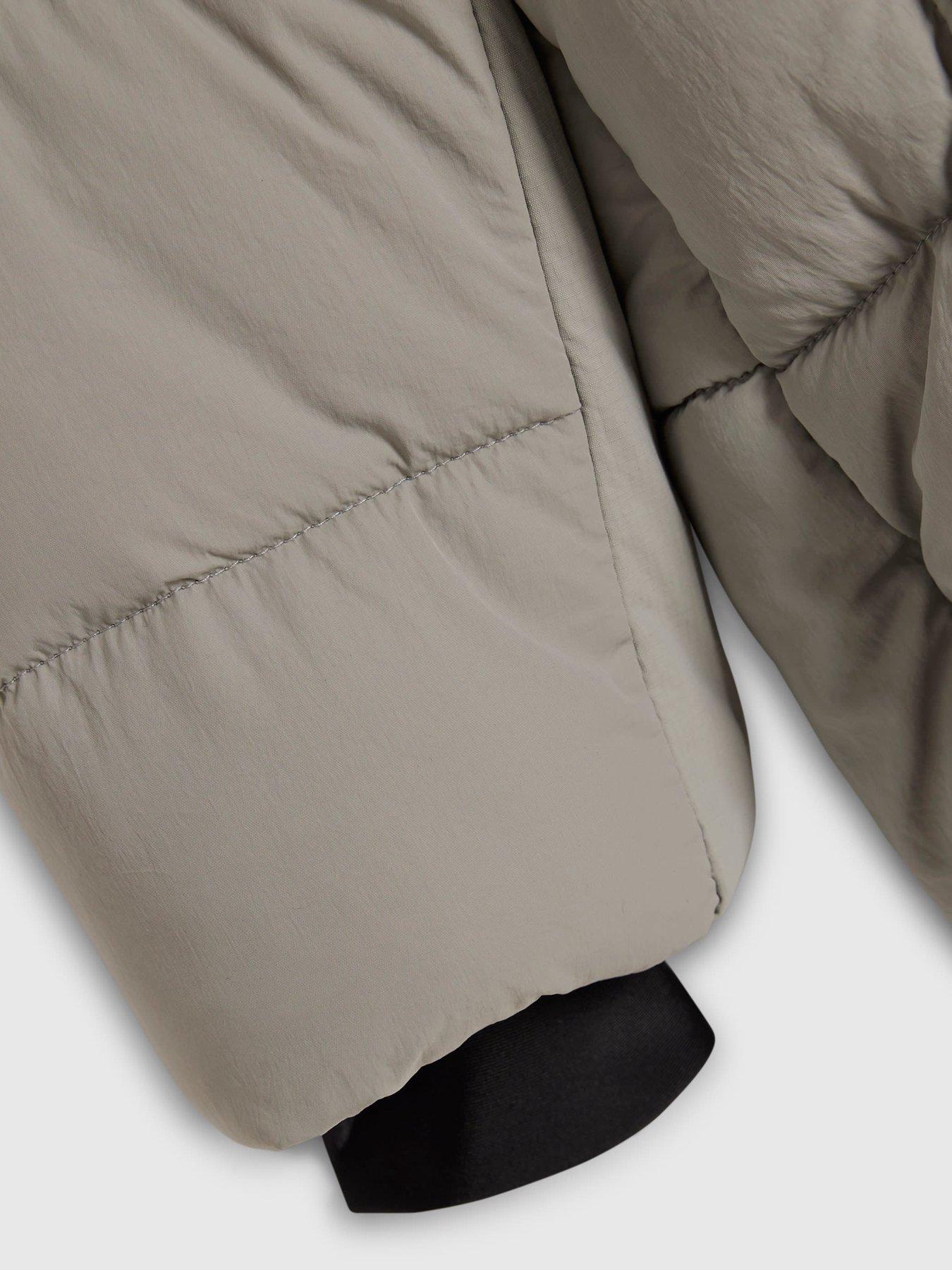 Image 3 of 4 of River Island Mini Boys Heavyweight Padded Jacket - Grey
