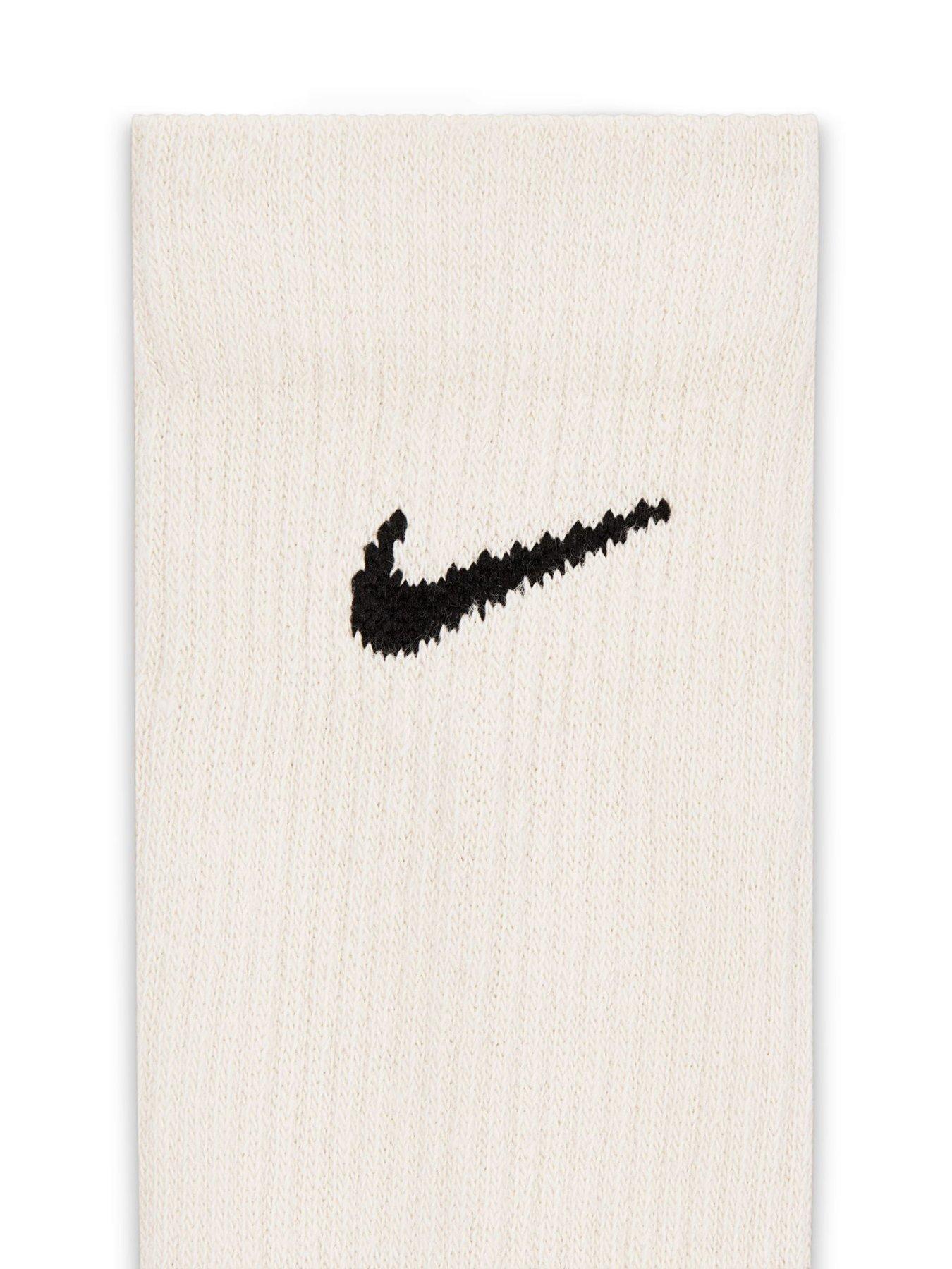 Image 4 of 4 of Nike Unisex Everyday Elevated&nbsp;6 Pack Crew Socks - Assorted