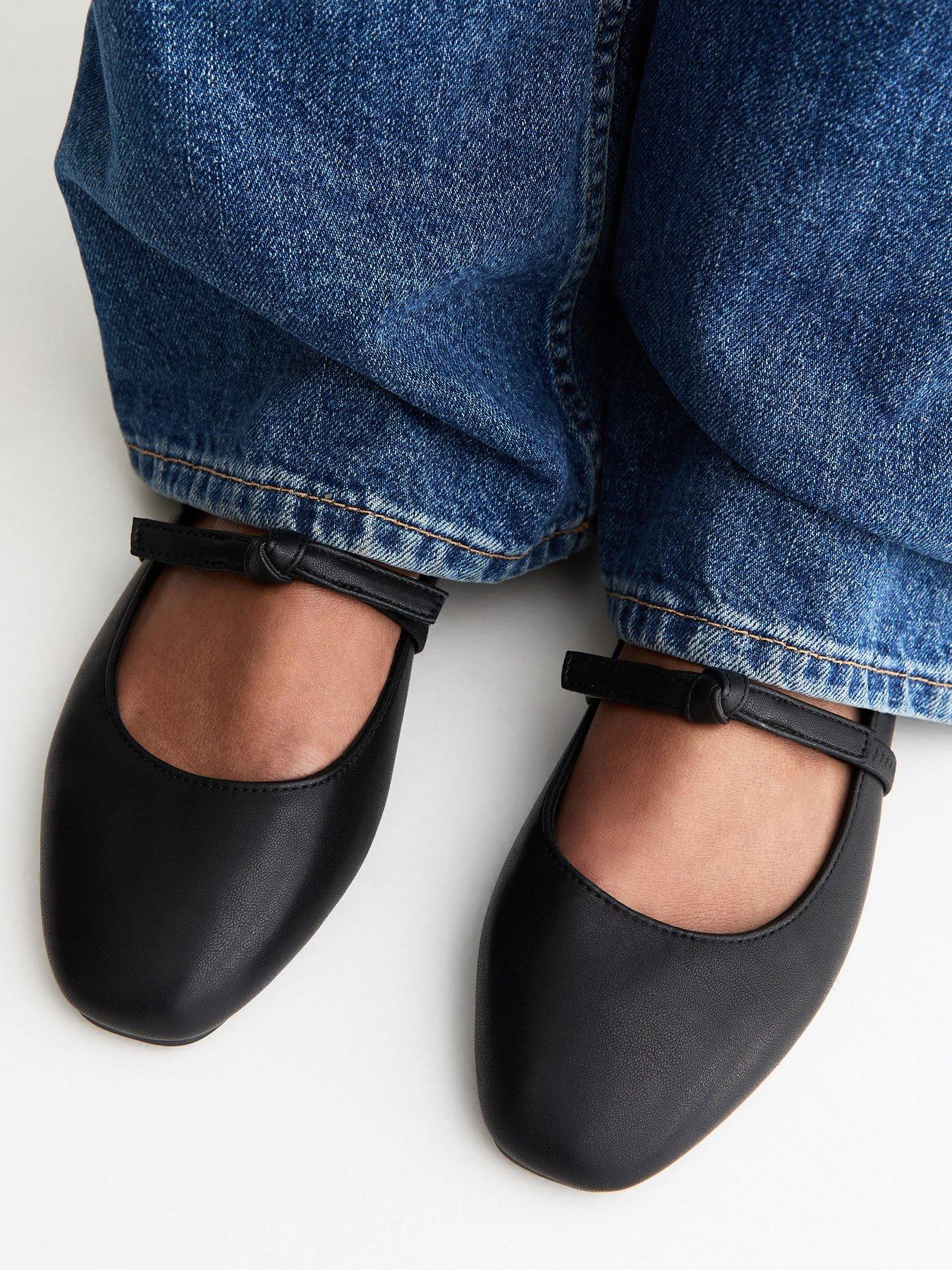 new-look-wide-fit-faux-leather-bow-strap-mary-jane-flats-black