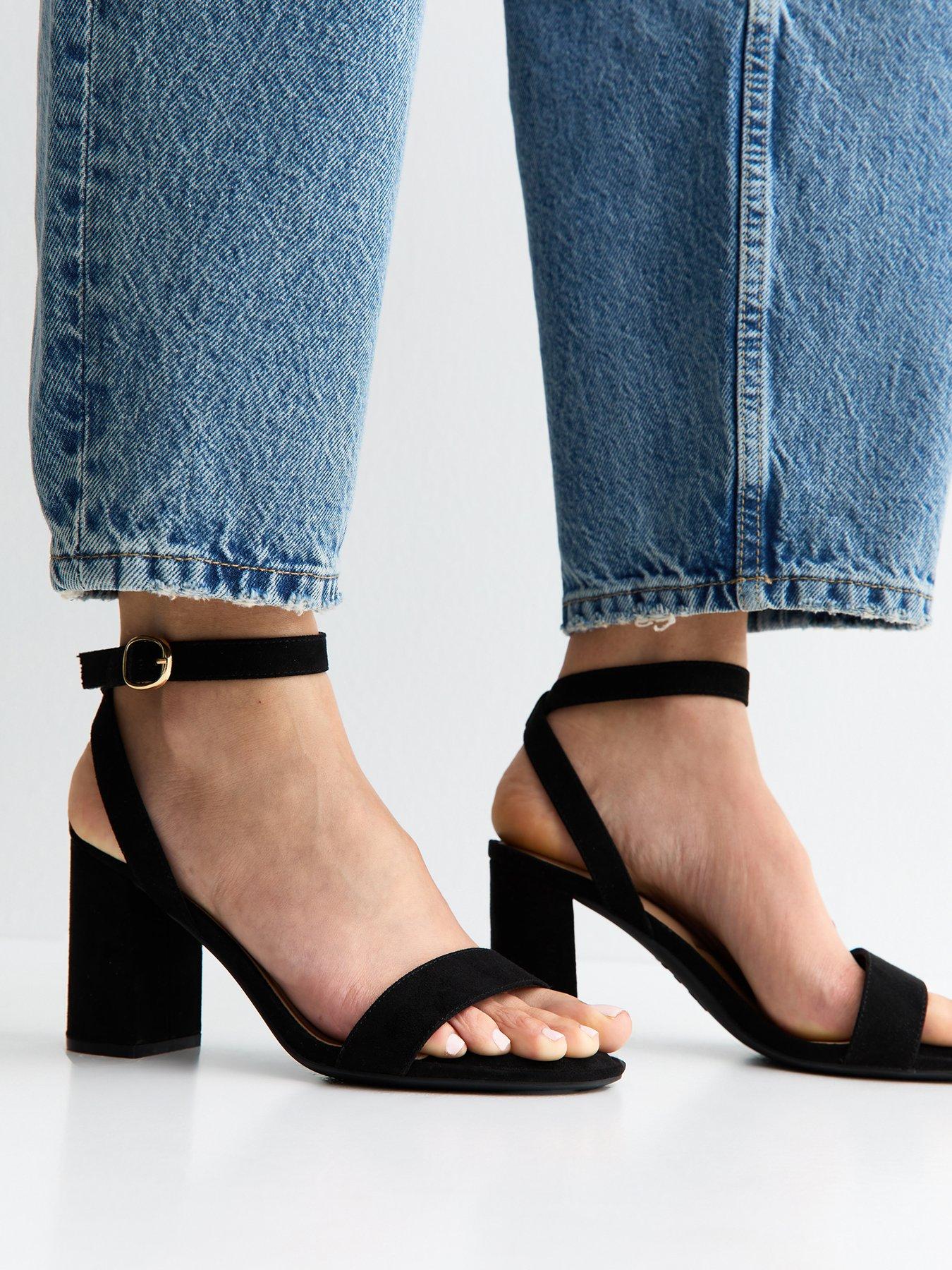 New Look Wide Fit Faux Suede Single Strap Sandals - Black