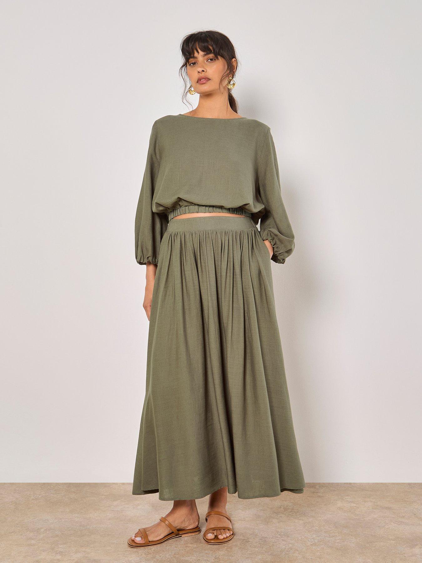 apricot-linen-pleated-full-midi-skirtback