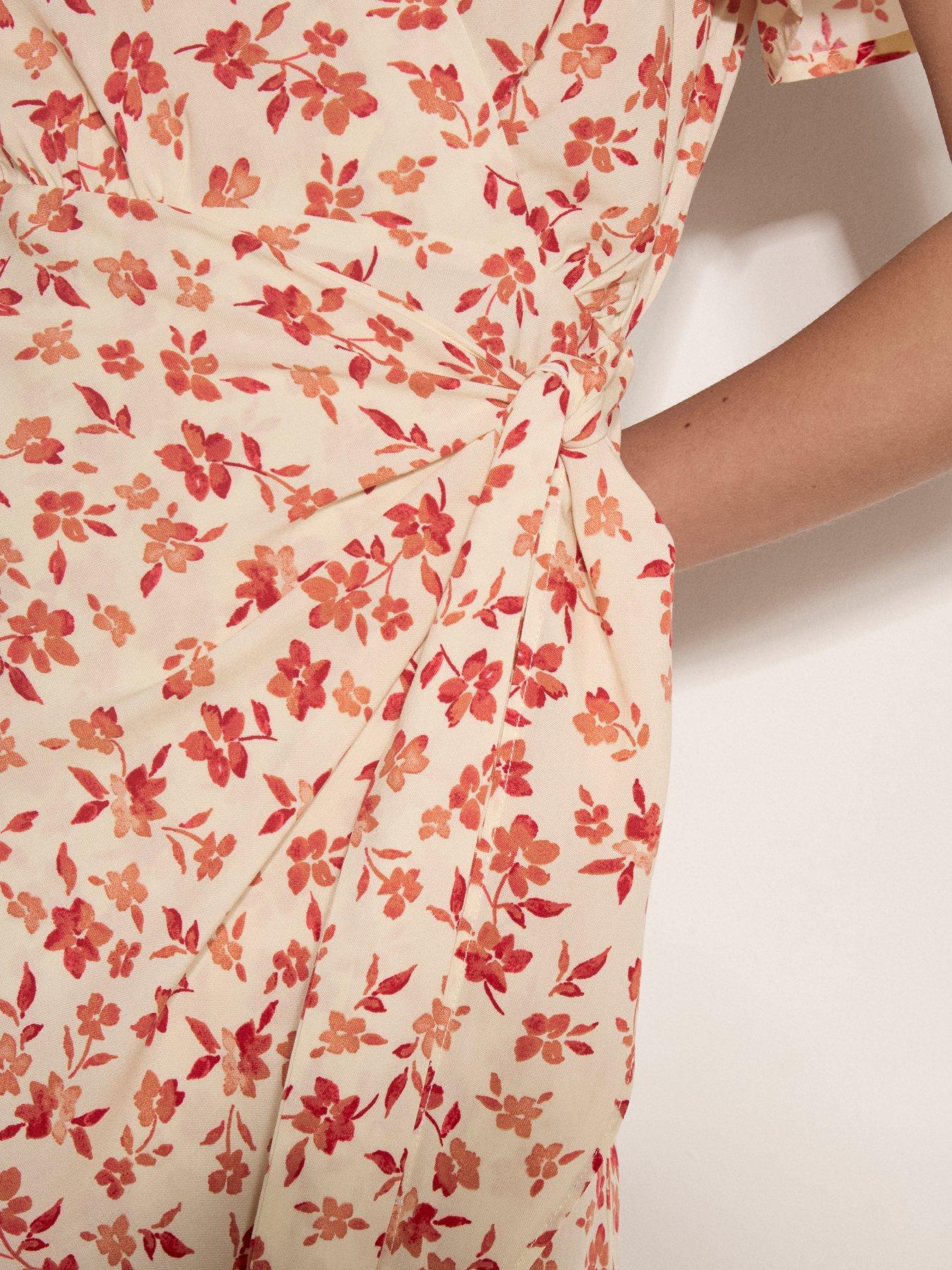 apricot-ombre-floral-wrap-dressoutfit