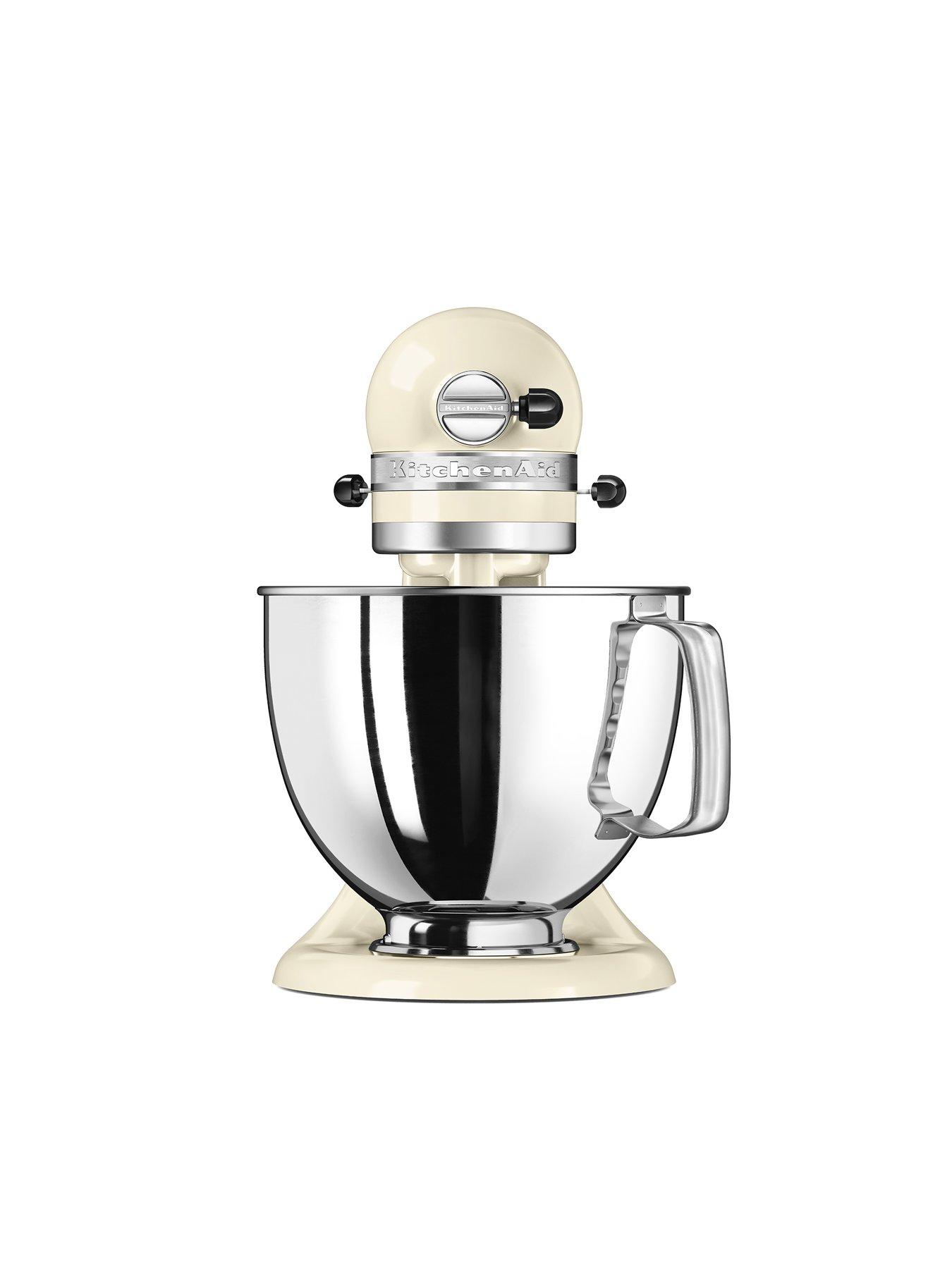 kitchenaid-artisan-48l-stand-mixer-125-creamdetail