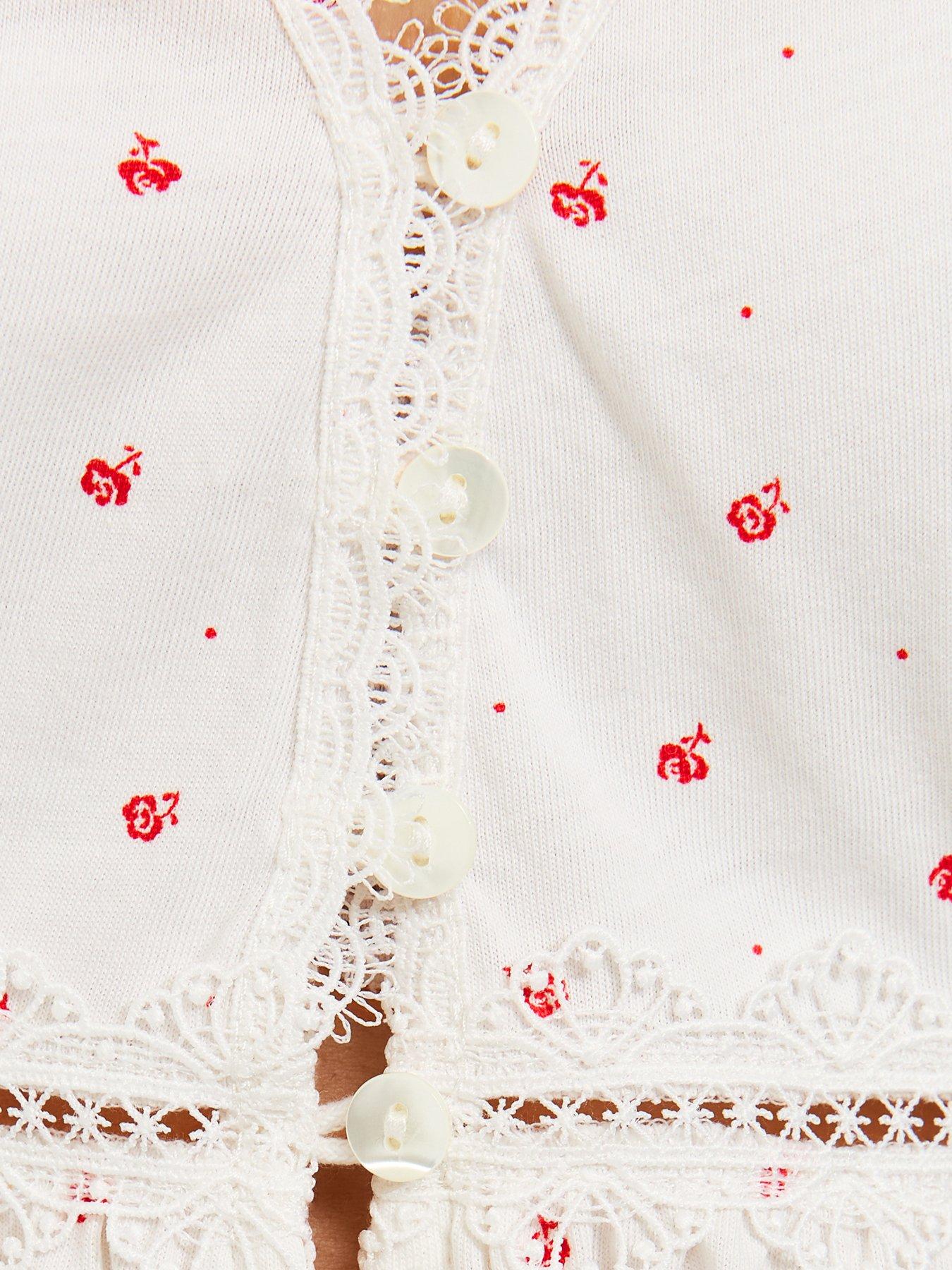 Image 5 of 5 of New Look Floral Print V-Neck Top - White