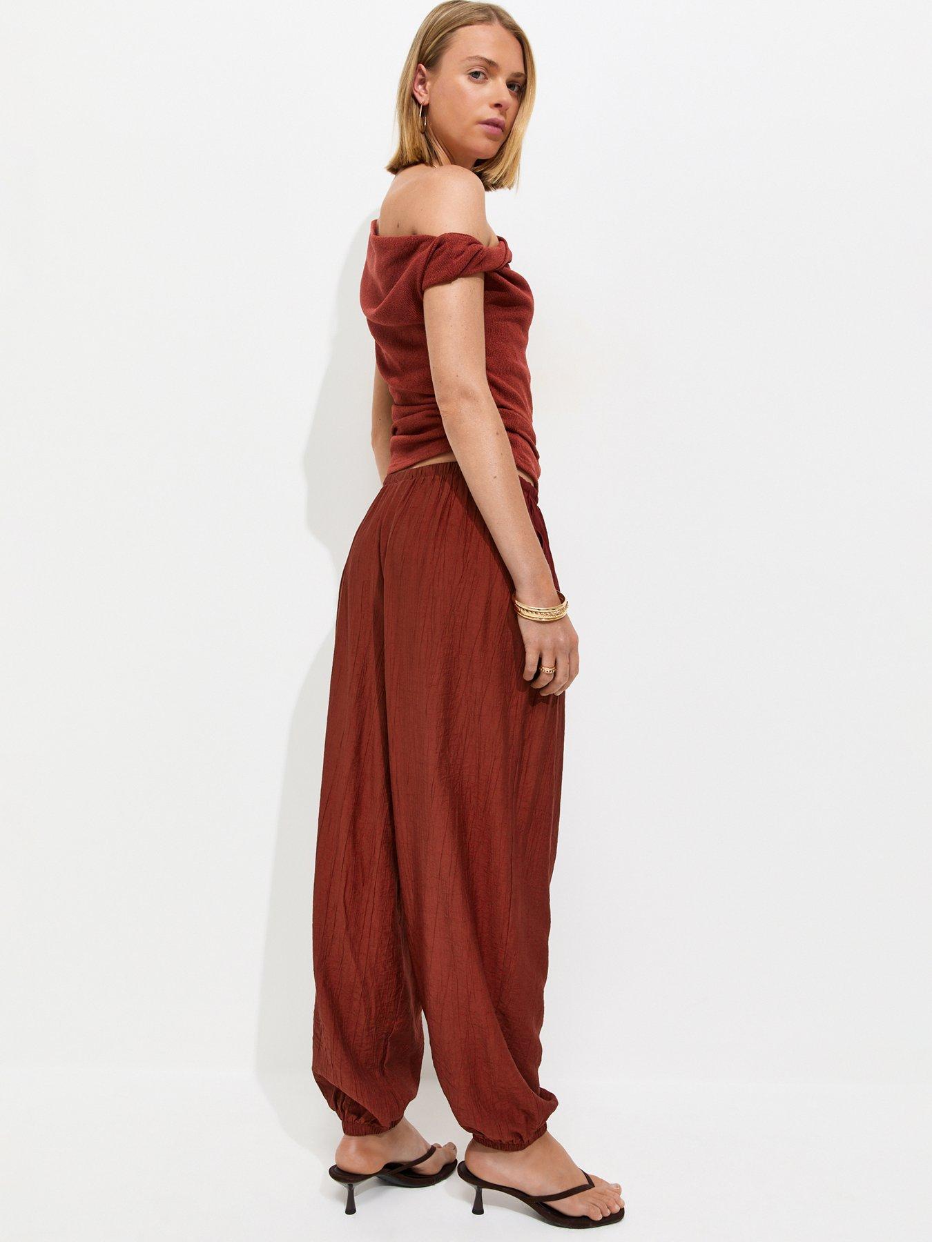 Image 2 of 4 of New Look Textured Balloon Trousers - Dark Red