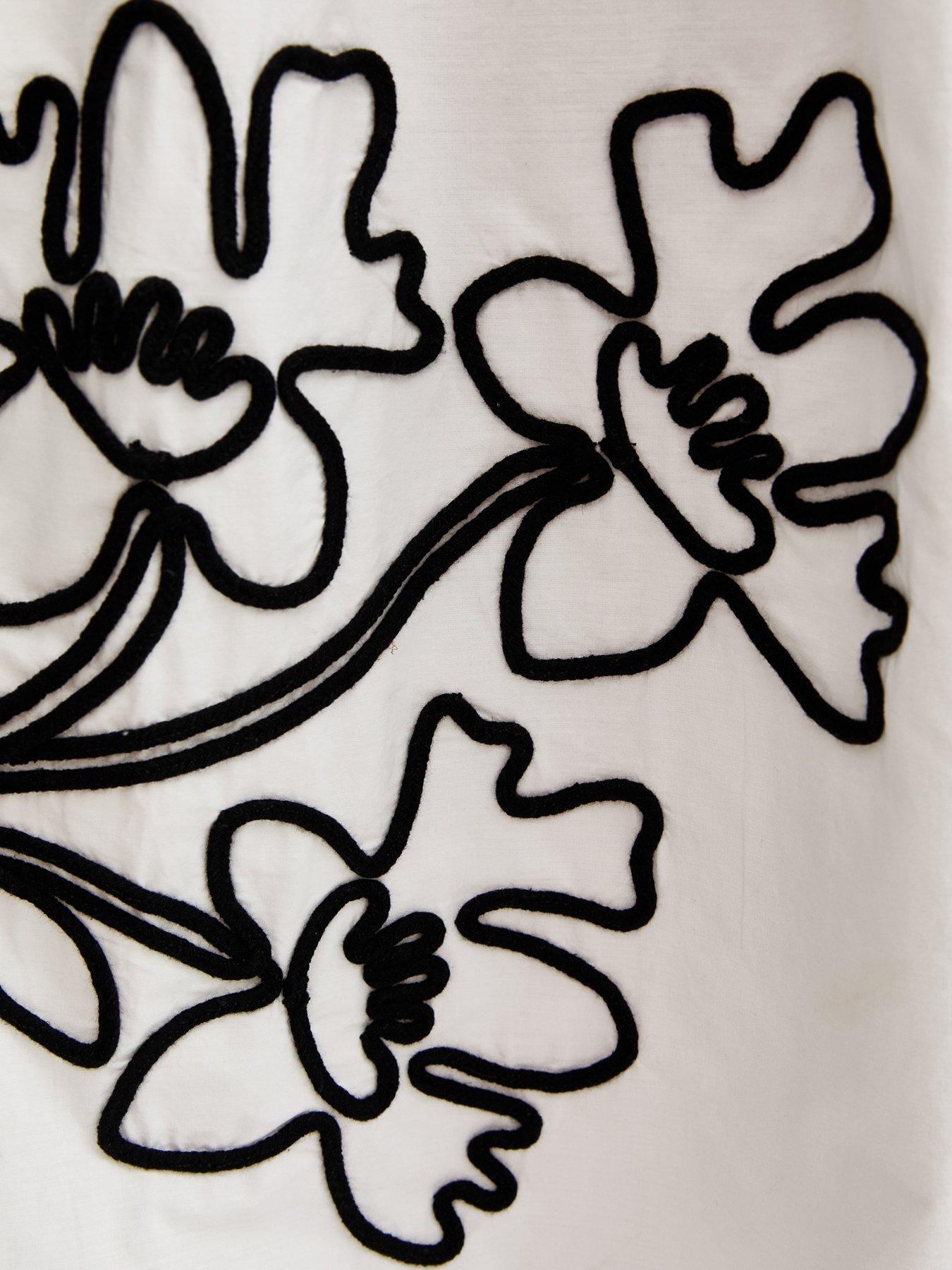 Image 5 of 5 of New Look Flower Embroidered Midi Skirt - Cream