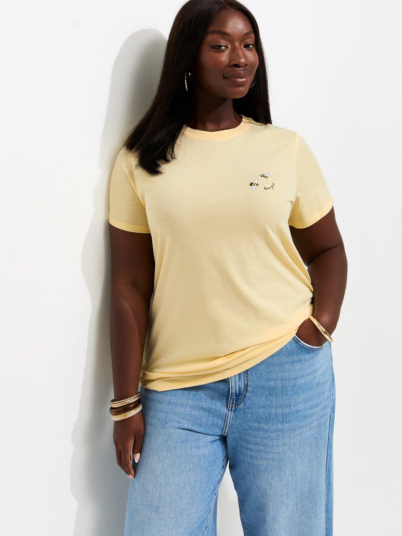 New Look Curves Cotton Bee Free Print T-Shirt - Light Yellow