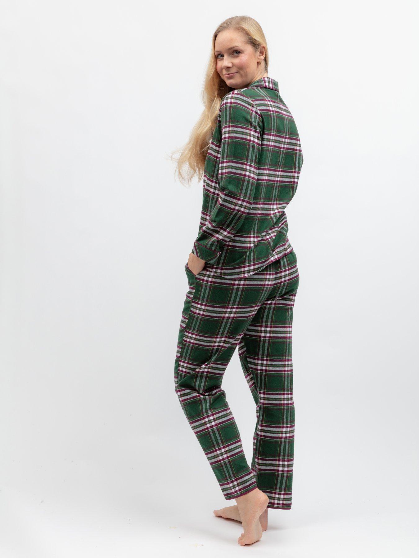 Image 4 of 6 of Cyberjammies Cyberjammies Enchanted Nutcracker Dark Green Checks Longsleeve Pyjama Set