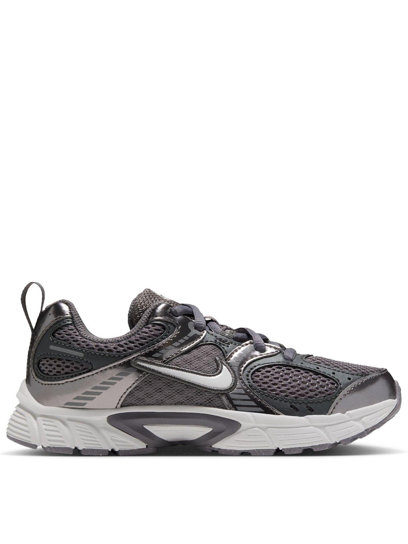 Image 1 of 7 of Nike Unisex Little Kids V5 RNR Padded Grip Trainers - Grey