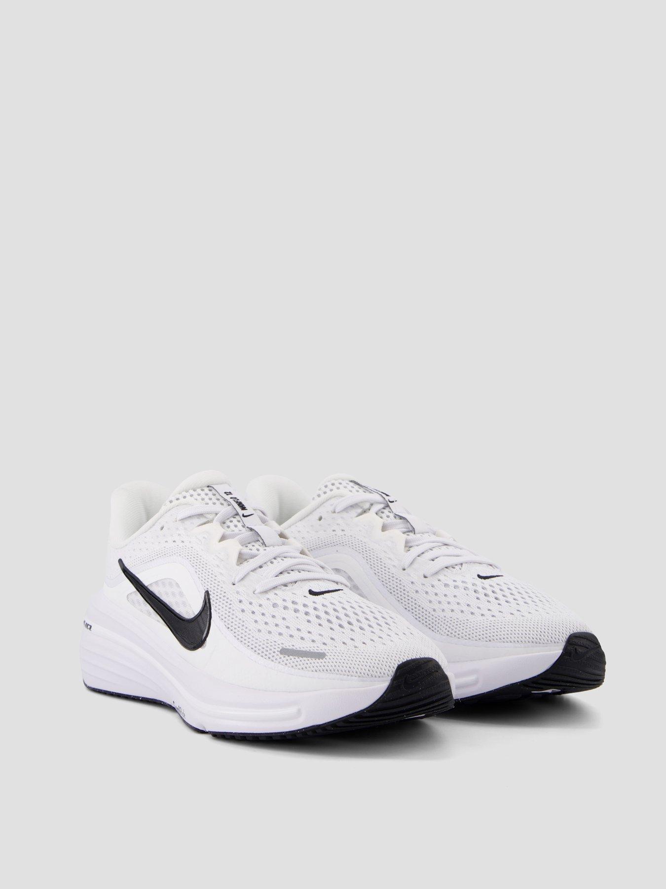 Image 6 of 7 of Nike Kids Winflo 12 Cushioned Lace-Up Running Trainers - White