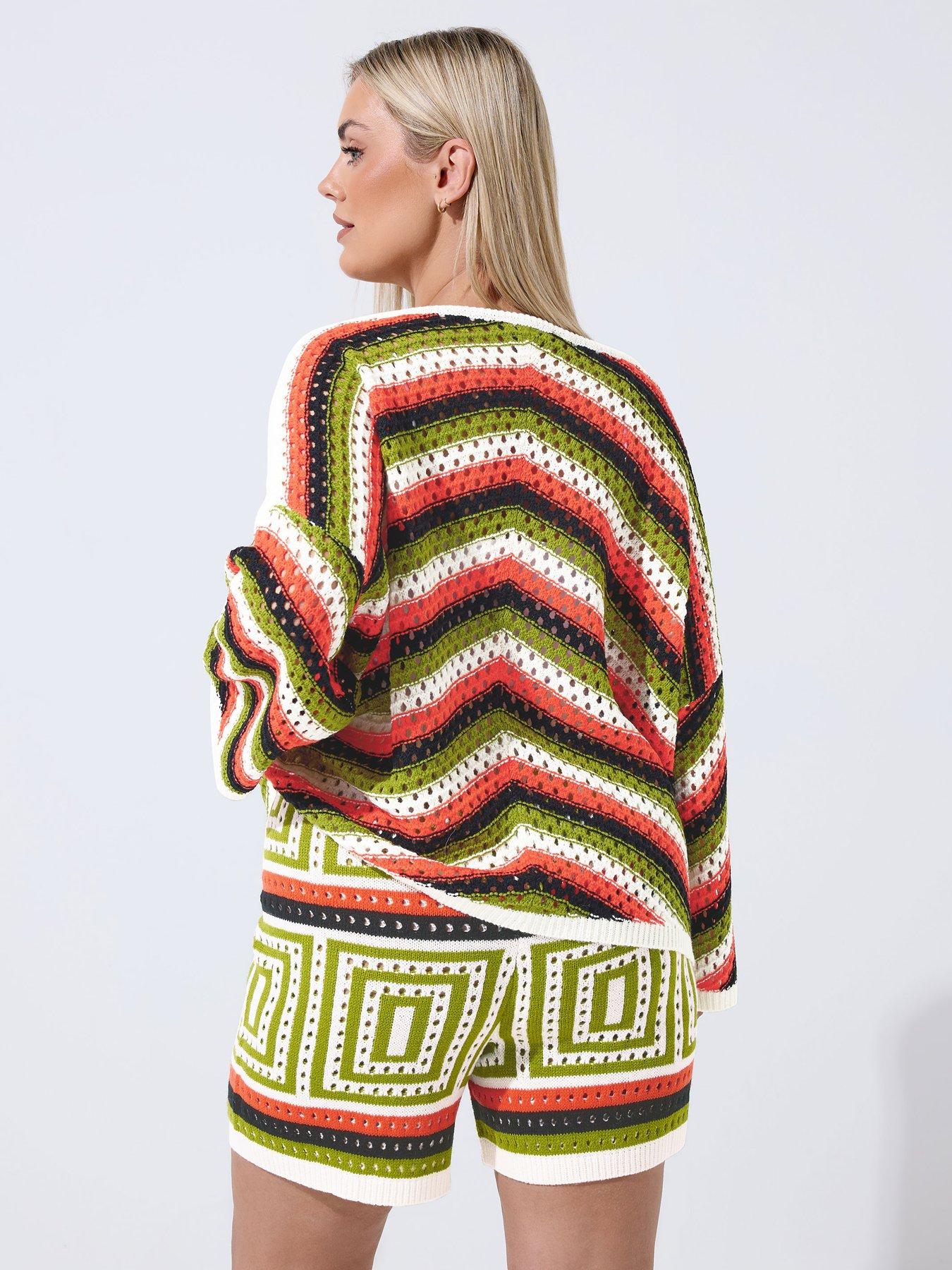 Image 2 of 4 of Yours Curve Zig Zag Print Crochet Short - Black