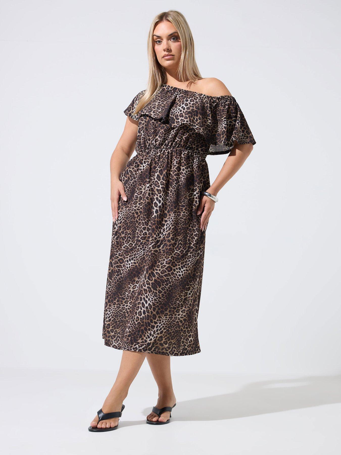 Image 3 of 4 of Yours Curve Leopard Frill Dress - Brown