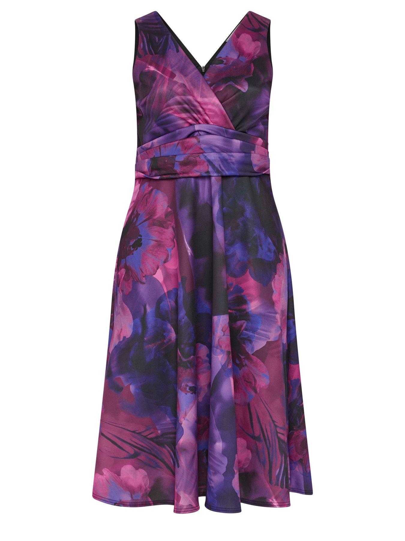 Image 5 of 5 of Yours Curve Abstract V Neck Skater Dress - Purple/Pink