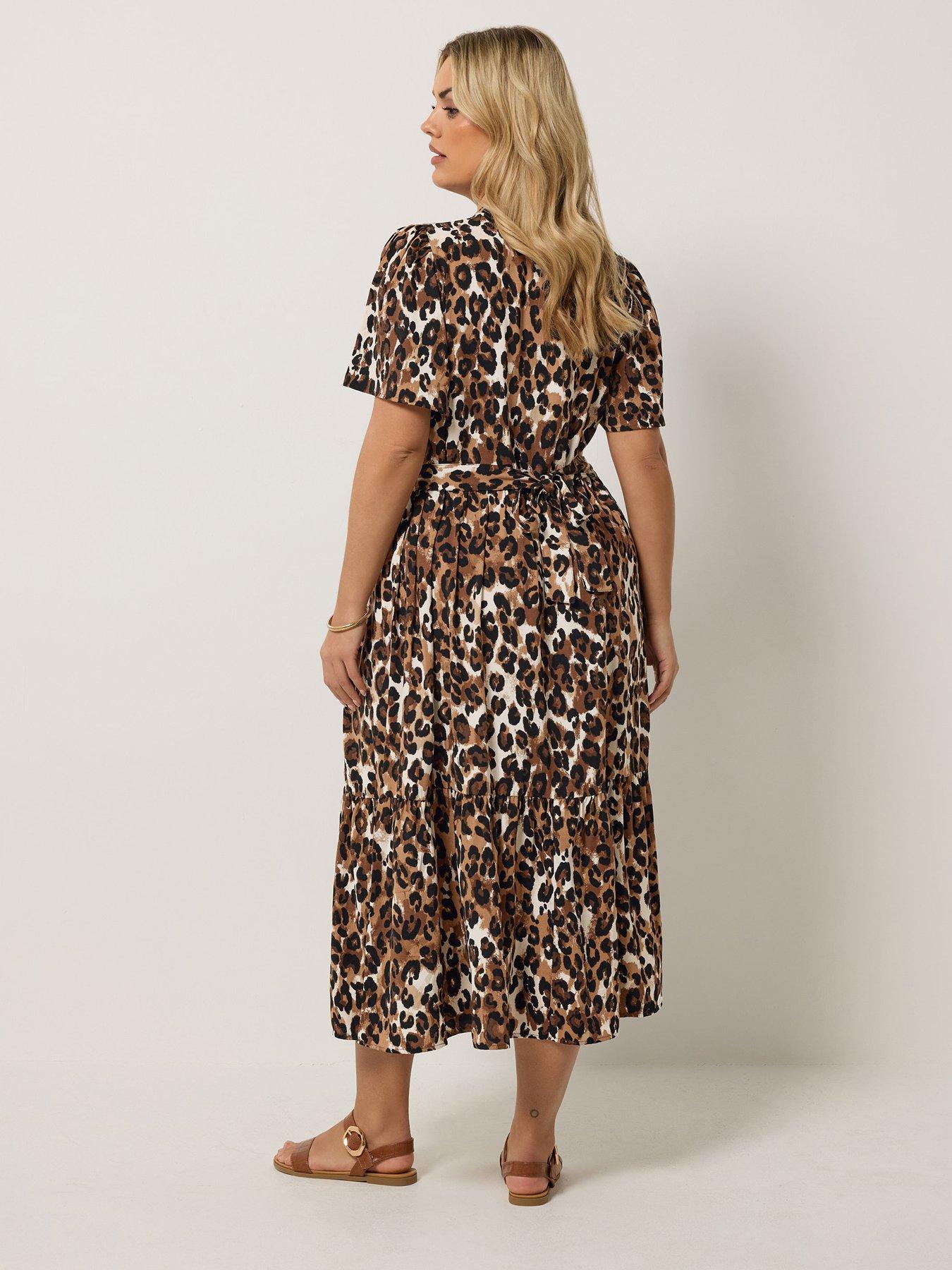 Image 2 of 6 of Yours Curve Leopard Print Half Placket Dress - Brown