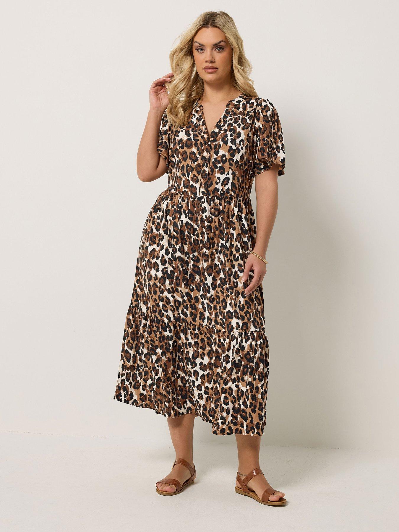 Image 3 of 6 of Yours Curve Leopard Print Half Placket Dress - Brown