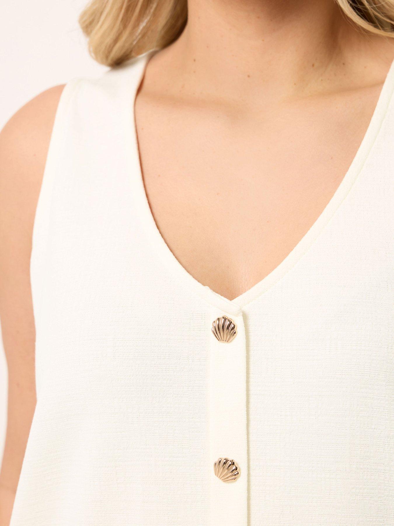 Image 4 of 4 of Yours Curve Shell Detail Vest Top - Black