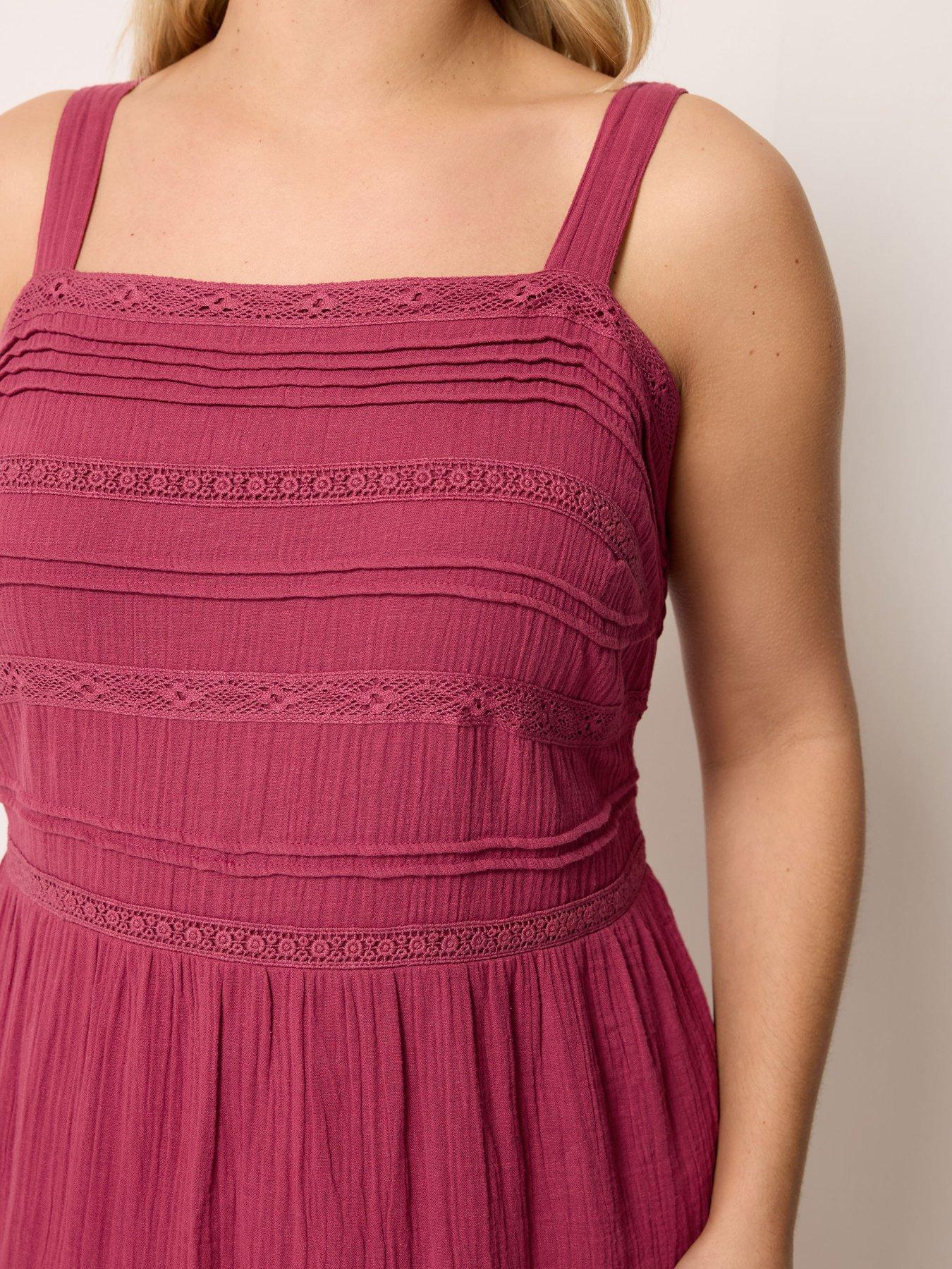 Image 4 of 5 of Yours Curve Cheesecloth Pleated Tie Dress - Pink