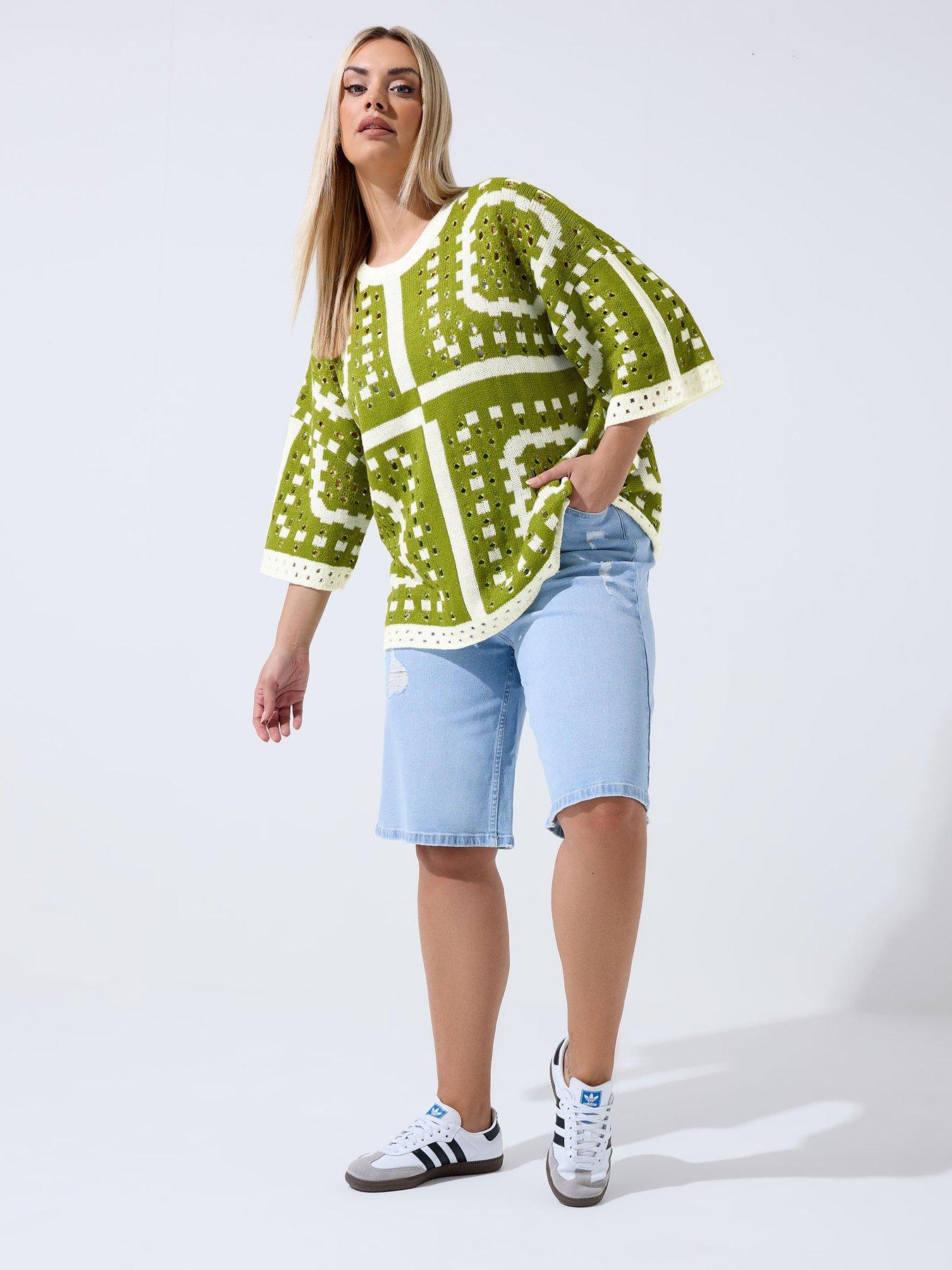 Image 3 of 4 of Yours Curve Crochet Boxy Top - Green