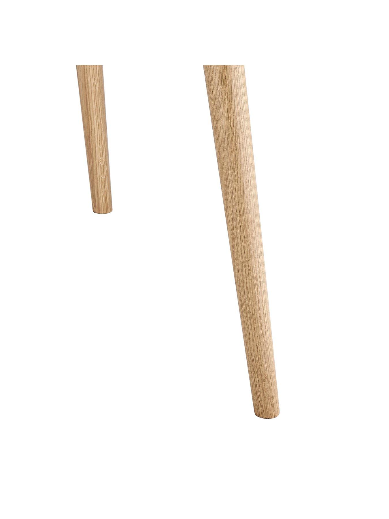 dusk-heidi-solid-oak-4-6-seater-round-dining-table-naturaldetail