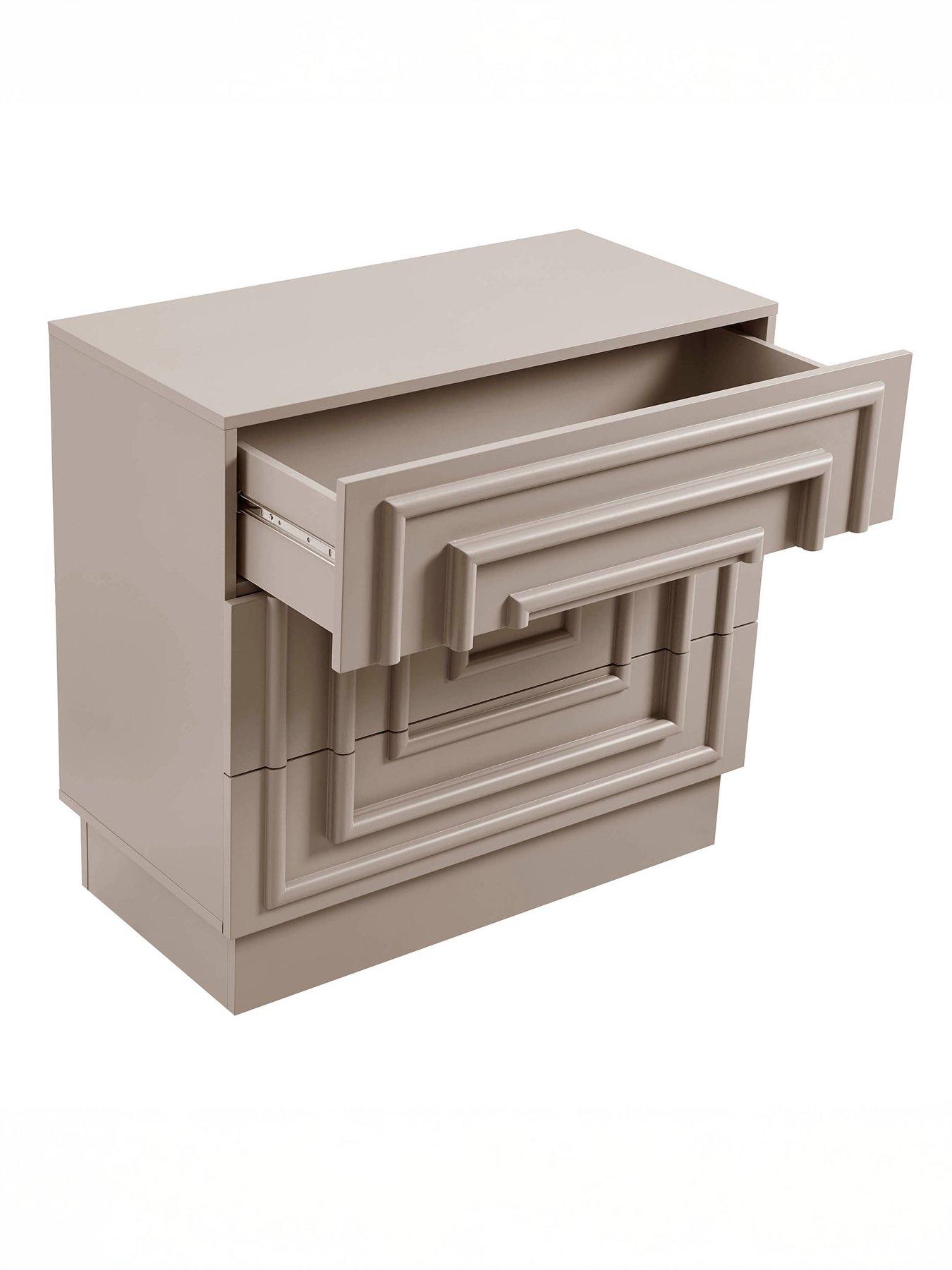 dusk-harlow-3-drawer-chest-taupedetail