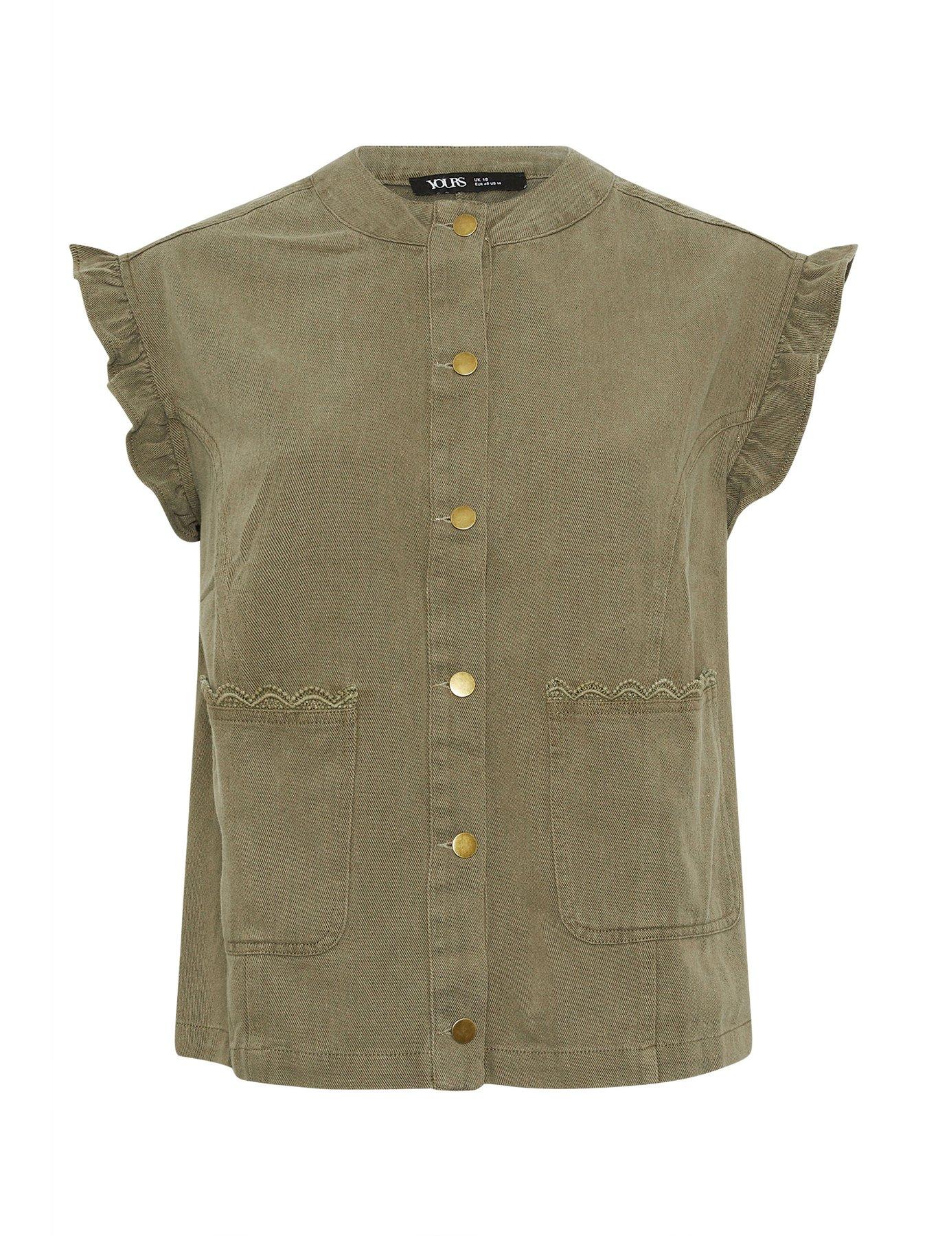 Image 5 of 5 of Yours Curve Crochet Edge Waistcoat - Green