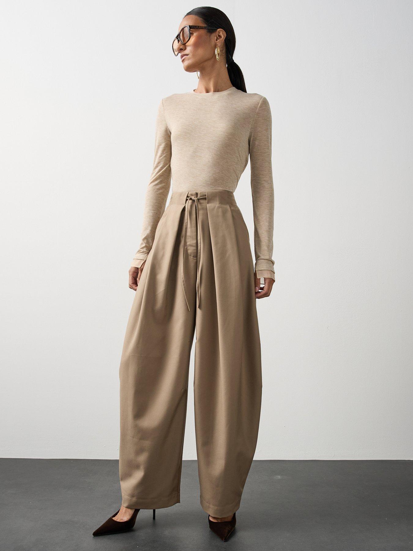Michelle Keegan Tie Waist Relaxed Barrel Leg Trouser - Beige