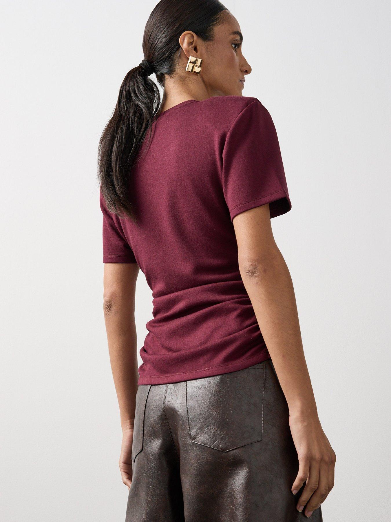 Image 4 of 6 of Michelle Keegan Structured Cinch Waist Top - Burgundy