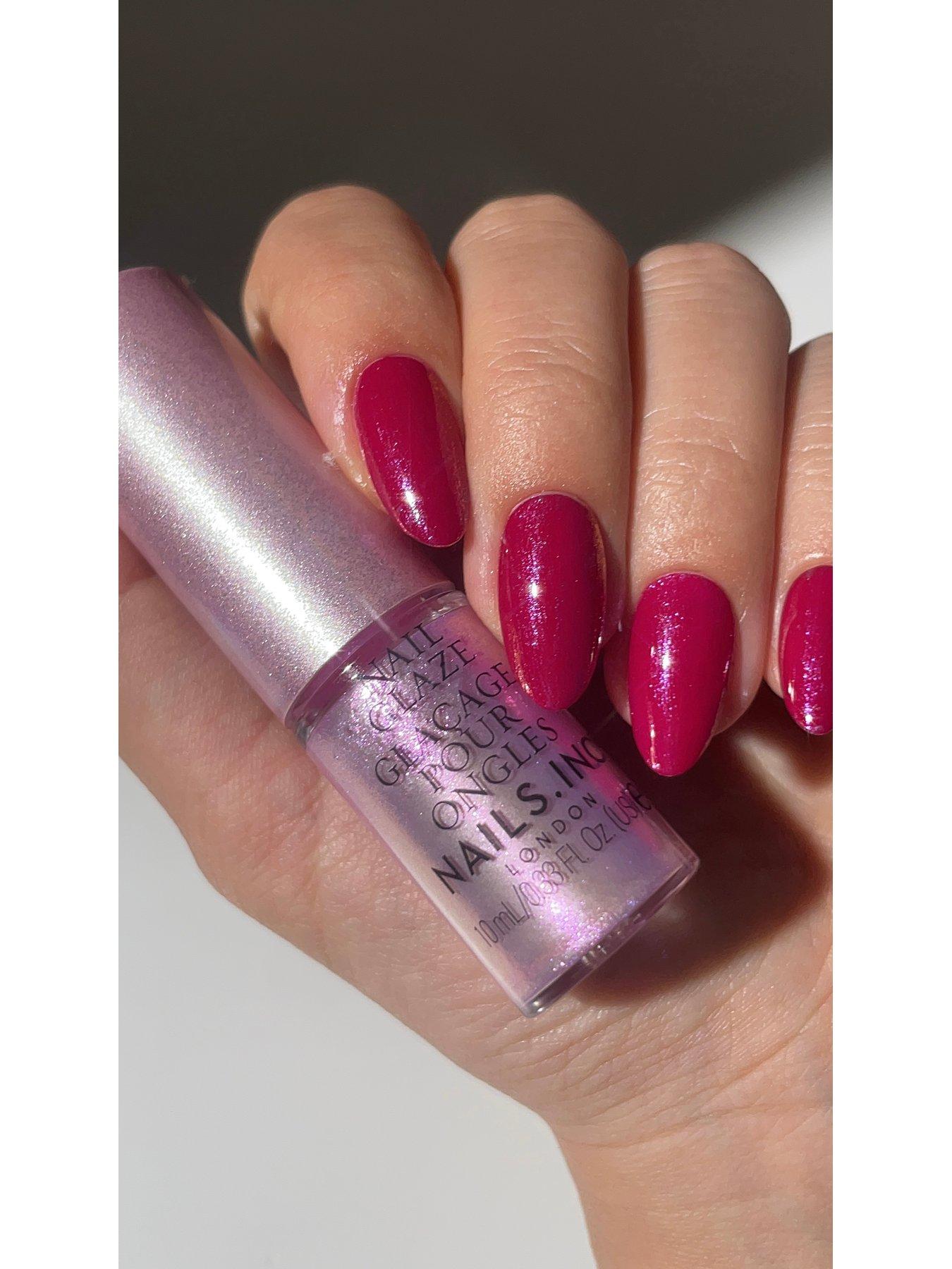Image 4 of 6 of Nails Inc Nails Inc Chrome Glow Chrome Nail Glaze Easy Donut Effect Nails, Chrome Nail Powder and Sponge Set
