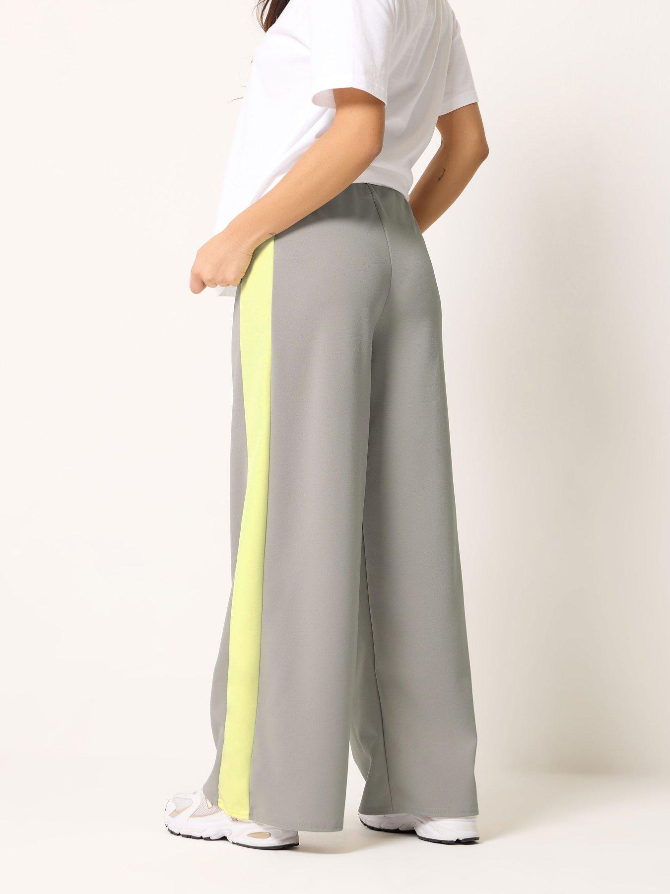Image 2 of 5 of PixieGirl Petite Wide Leg Trousers