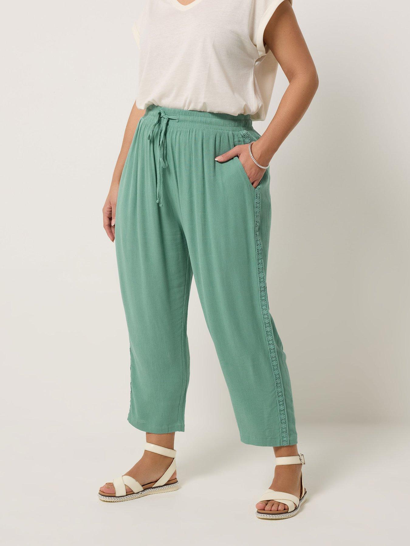 Image 1 of 5 of Yours Curve Abstract Floral Cropped Trousers