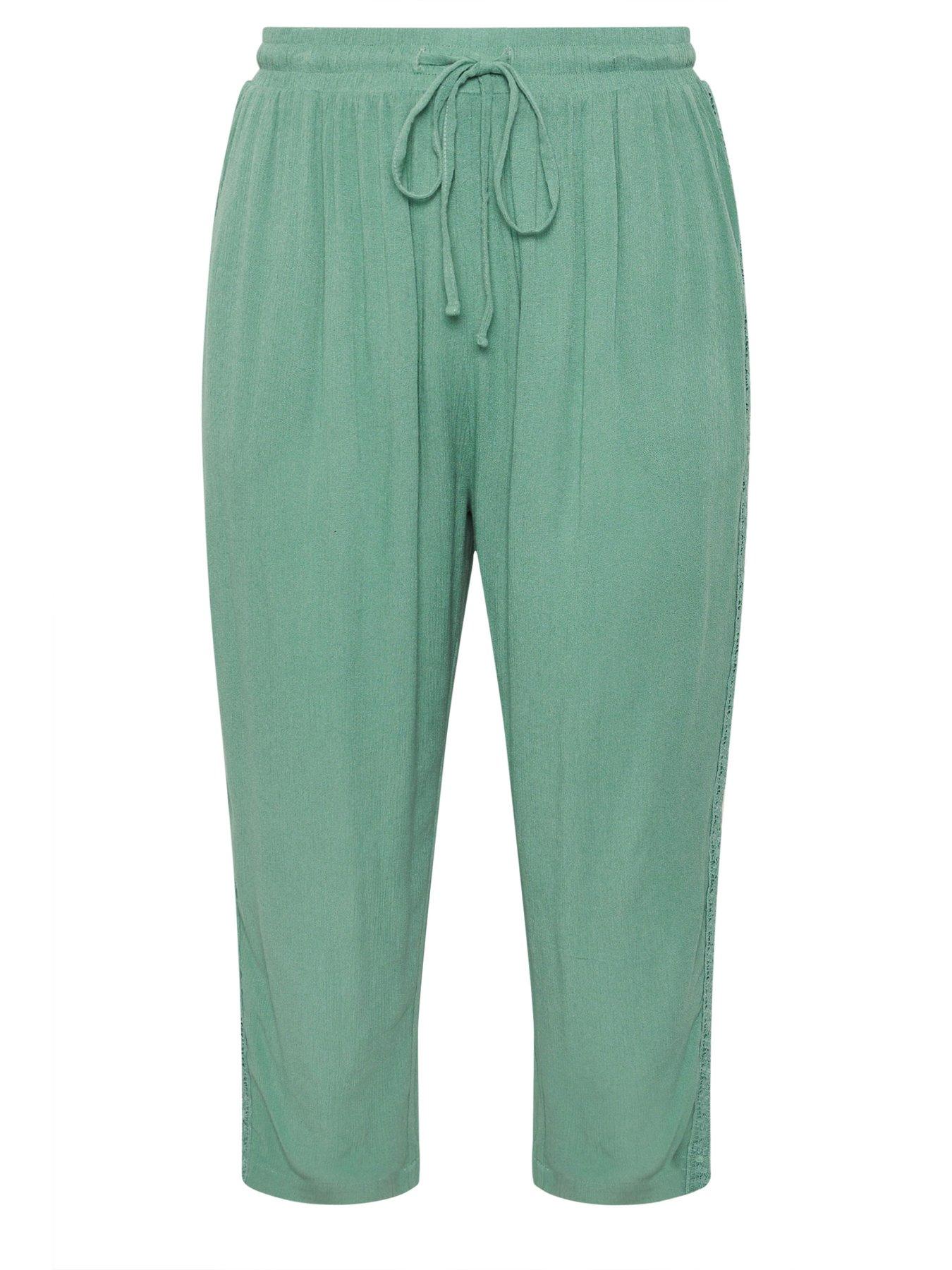 Image 5 of 5 of Yours Curve Abstract Floral Cropped Trousers