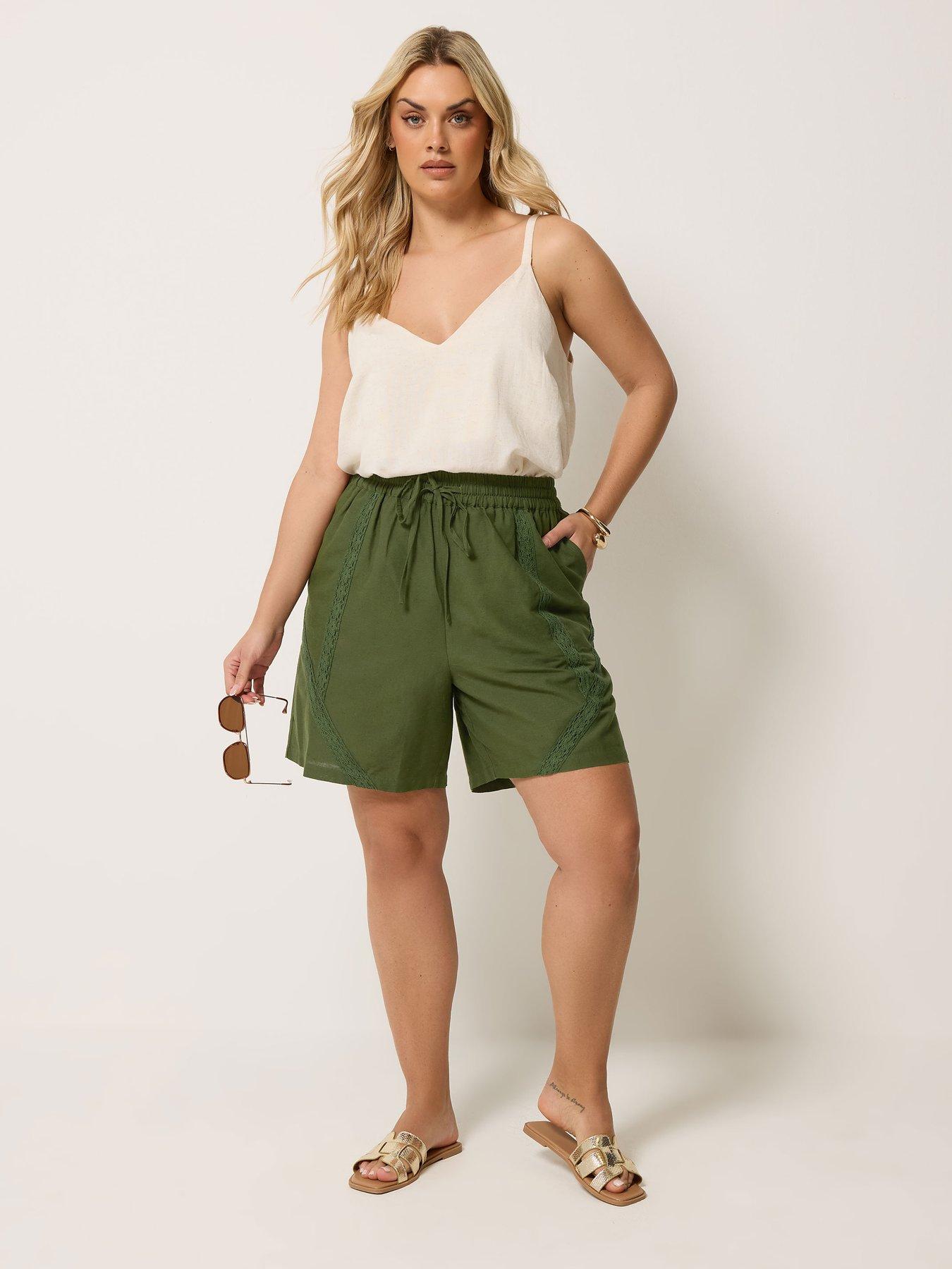 Image 3 of 4 of Yours Curve Textured Woven Shorts