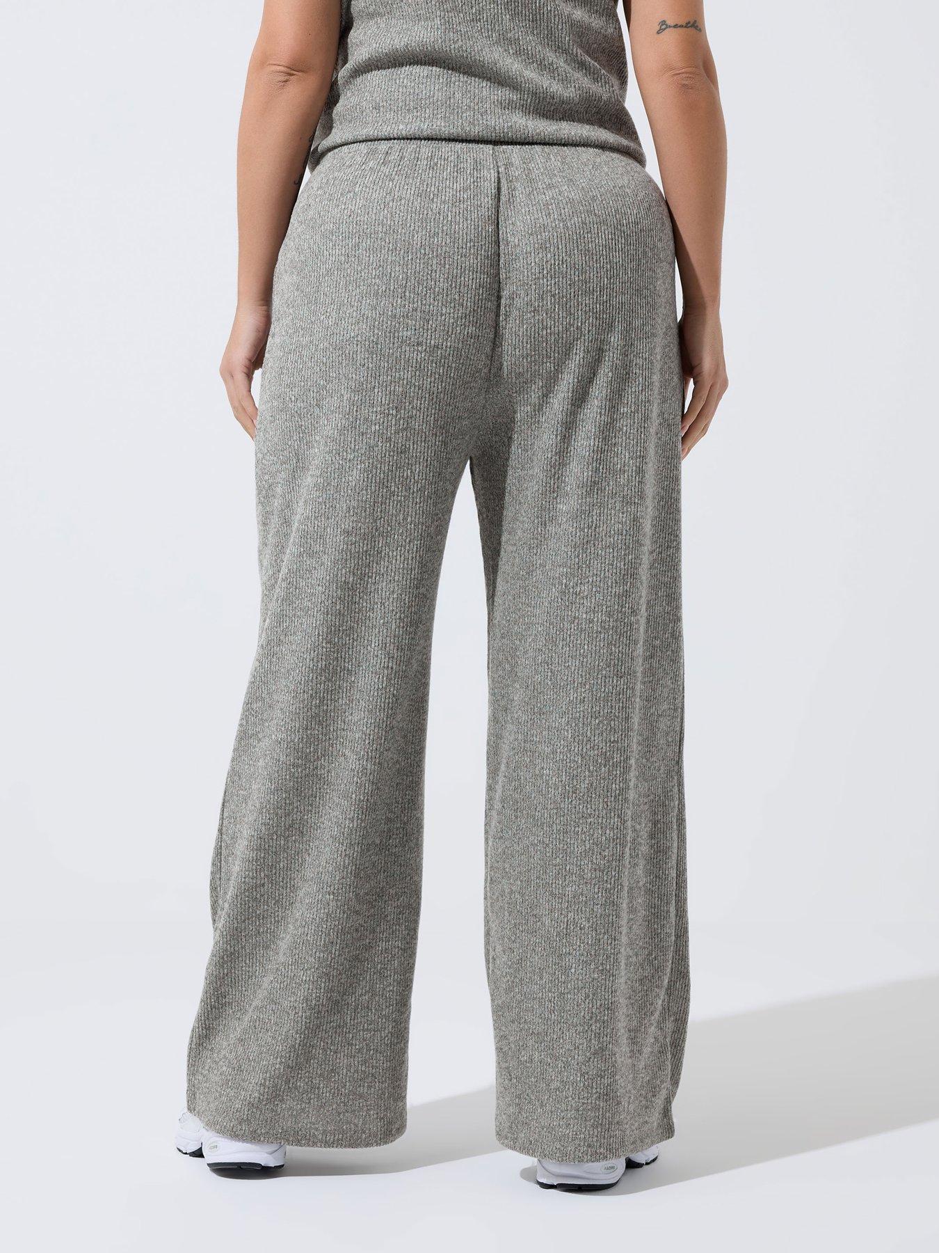 Image 2 of 5 of Yours Curve Check Barrel Trousers