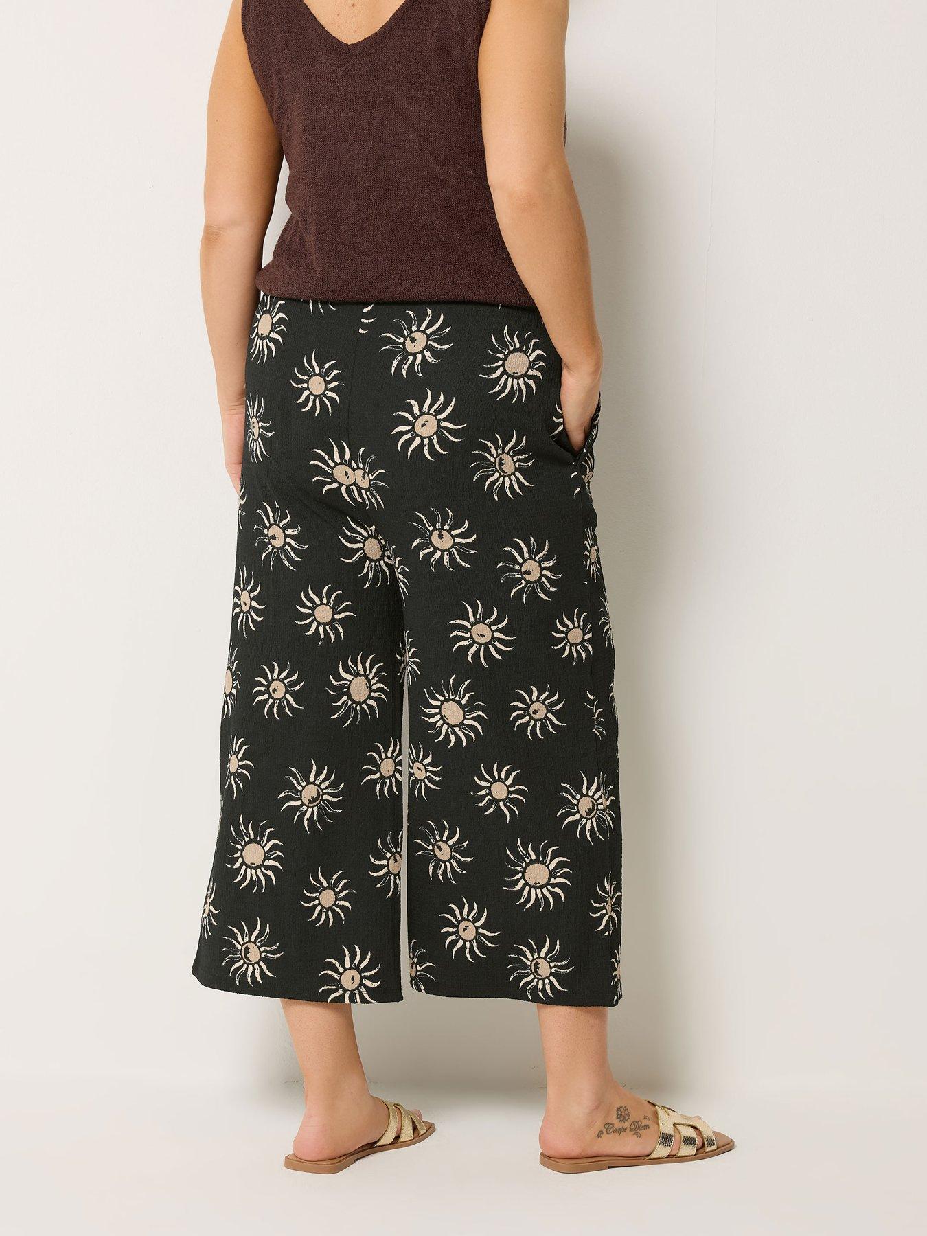 yours-curve-pull-on-spor-print-jersey-shortsstillFront