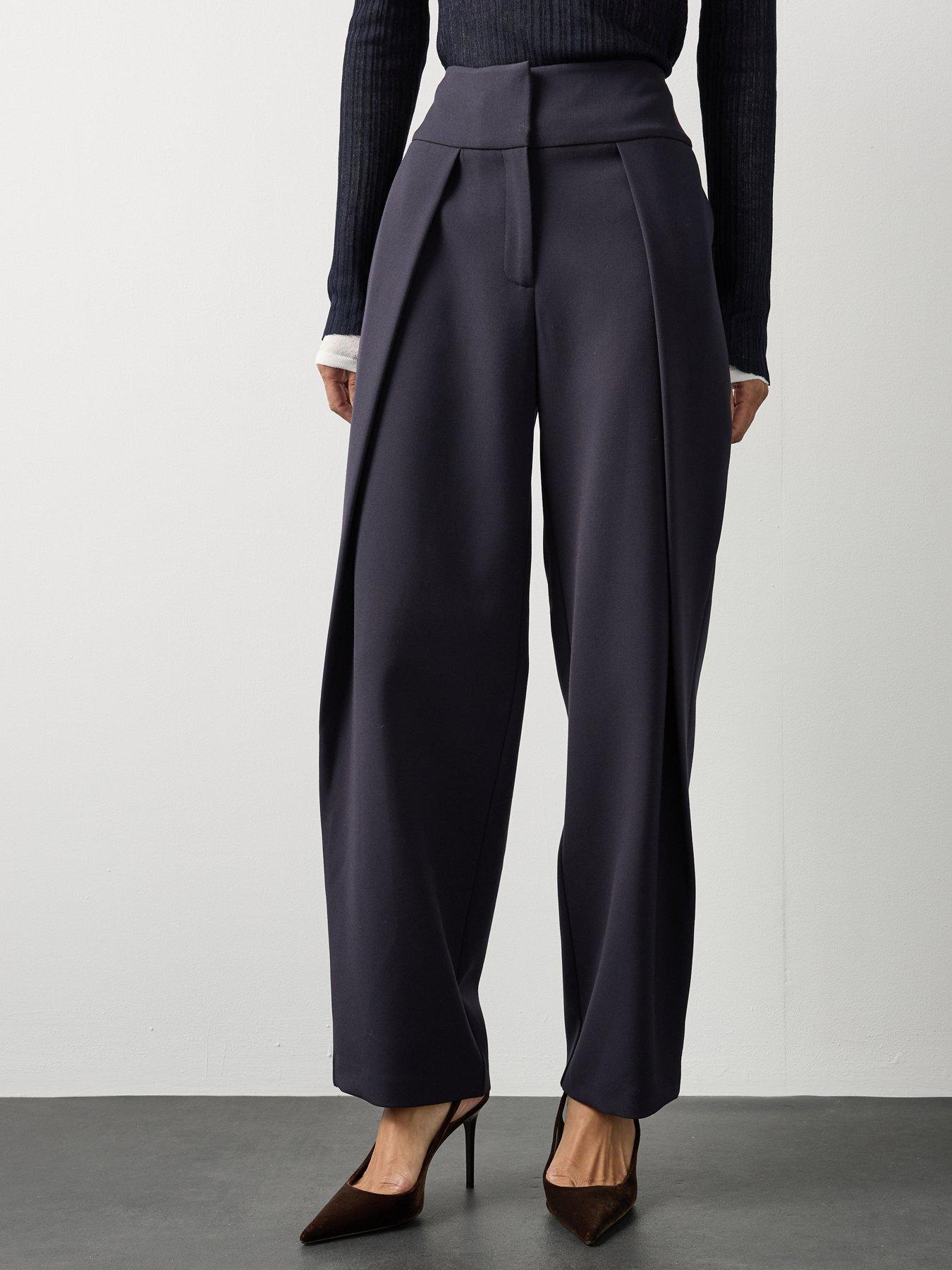 Image 4 of 7 of Michelle Keegan Tailored Barrel Leg Trouser - Navy